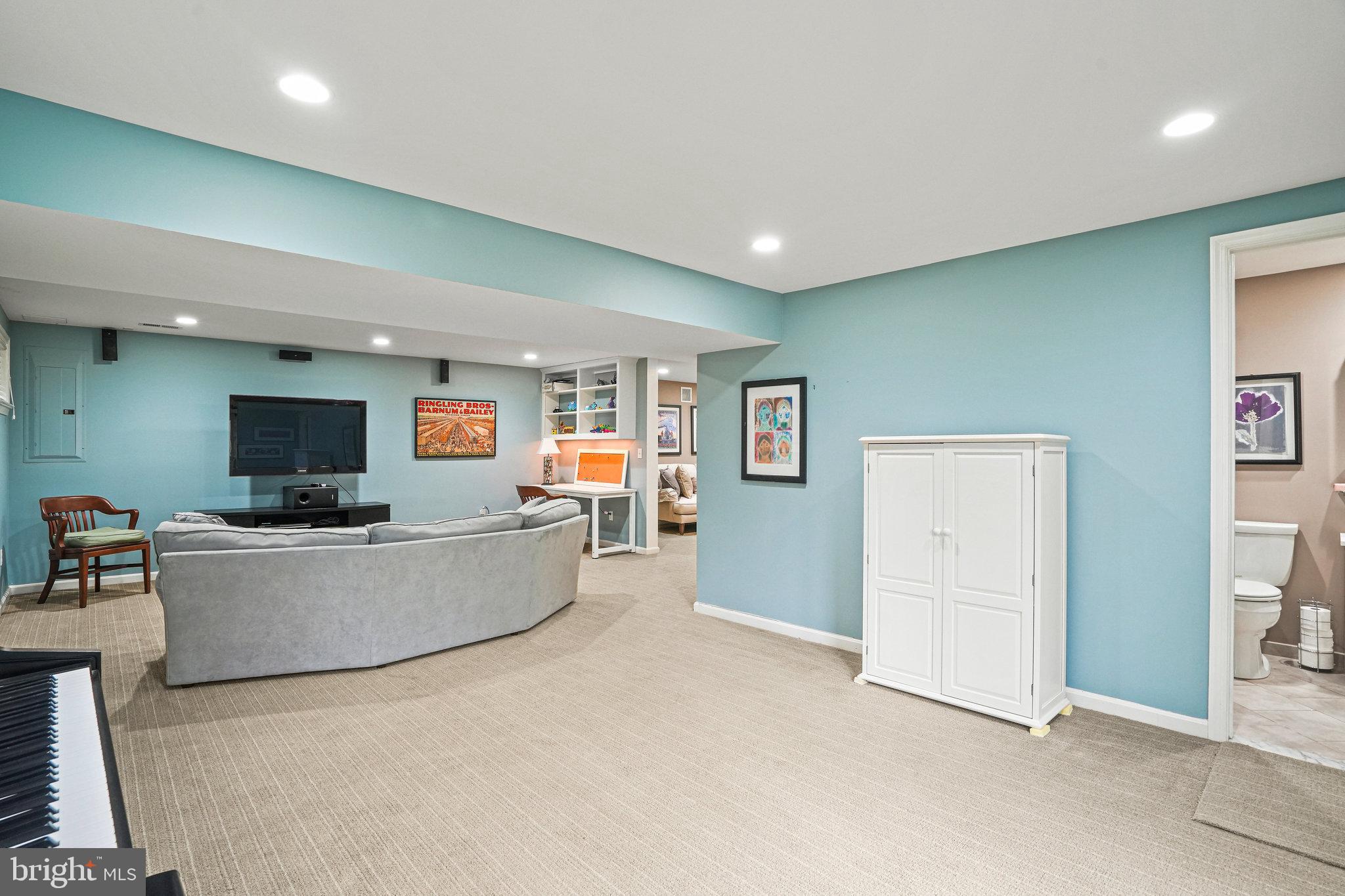 FALLSMEAD - Residential