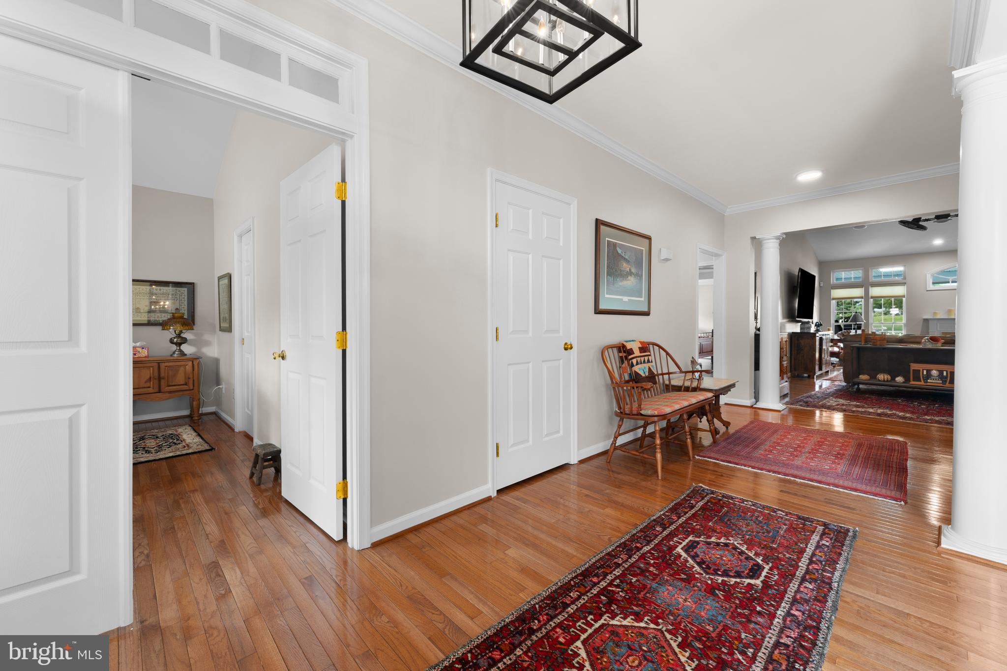 COUNTRY CLUB ESTATES - Residential