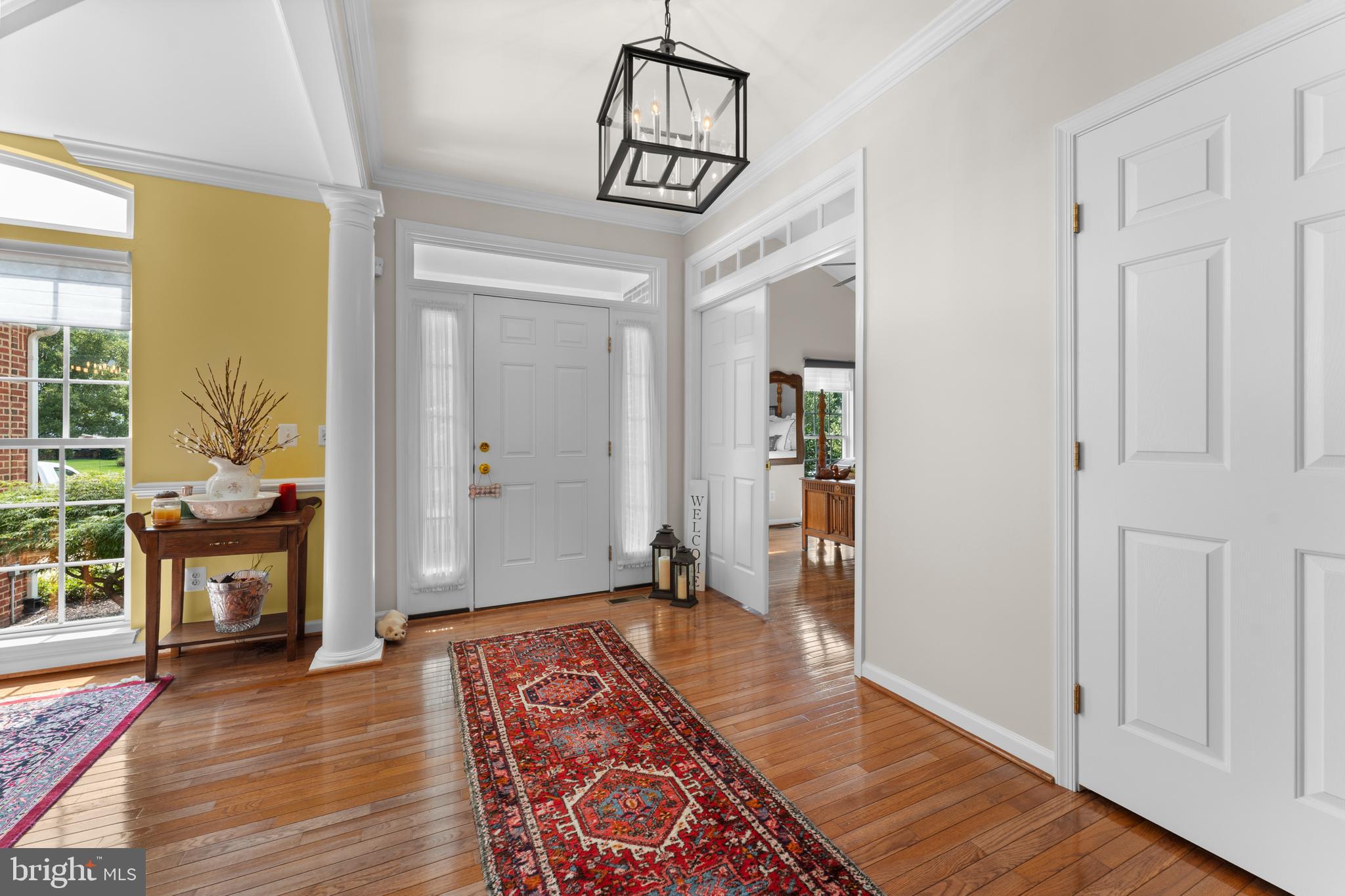 COUNTRY CLUB ESTATES - Residential