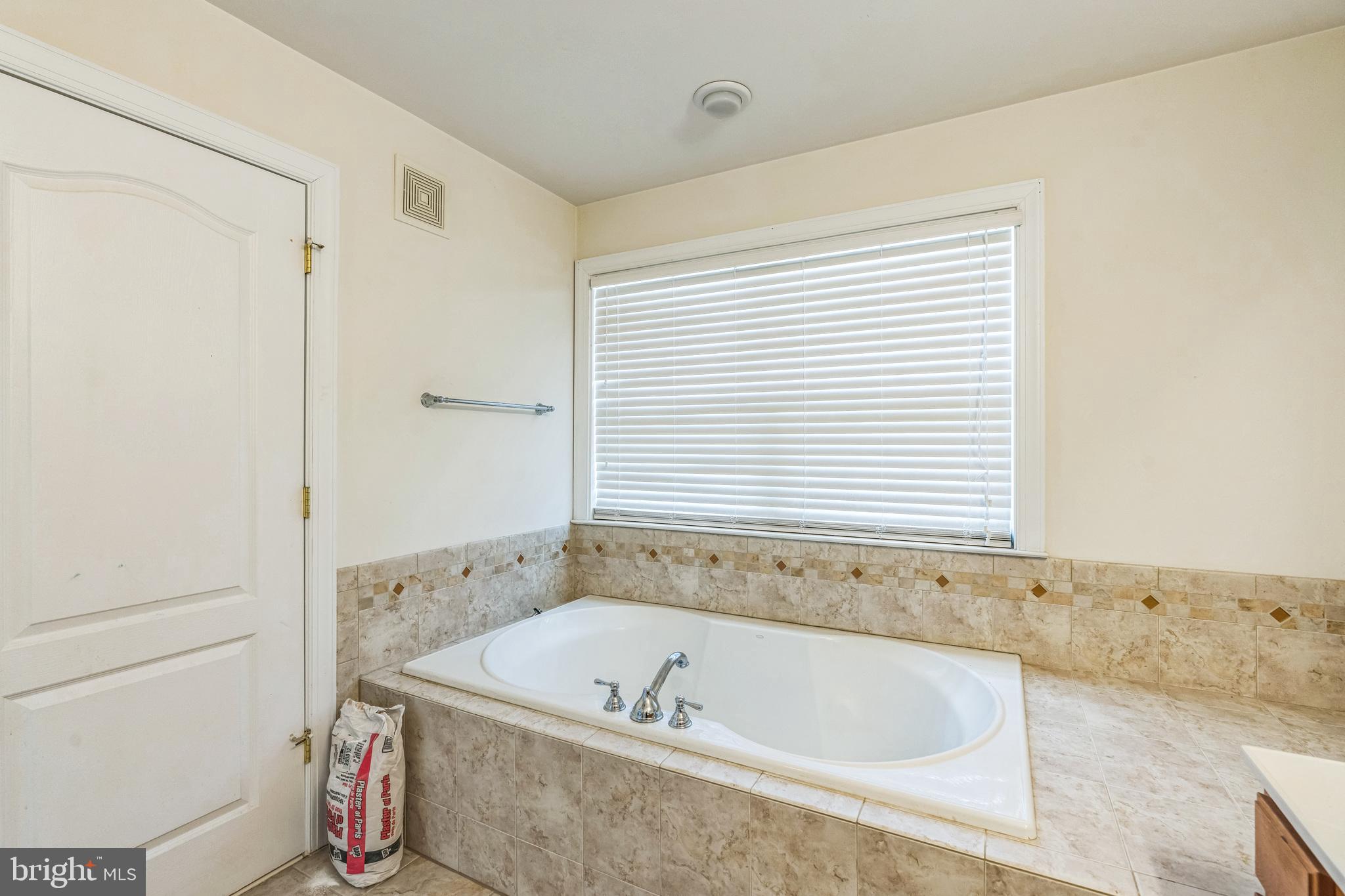 CARRIAGES AT RUSSETT - Residential