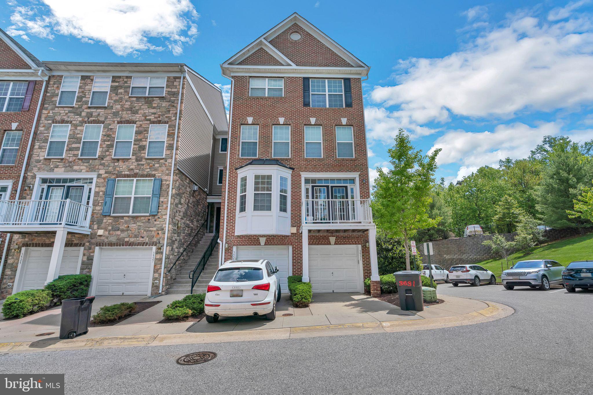 CARRIAGES AT RUSSETT - Residential