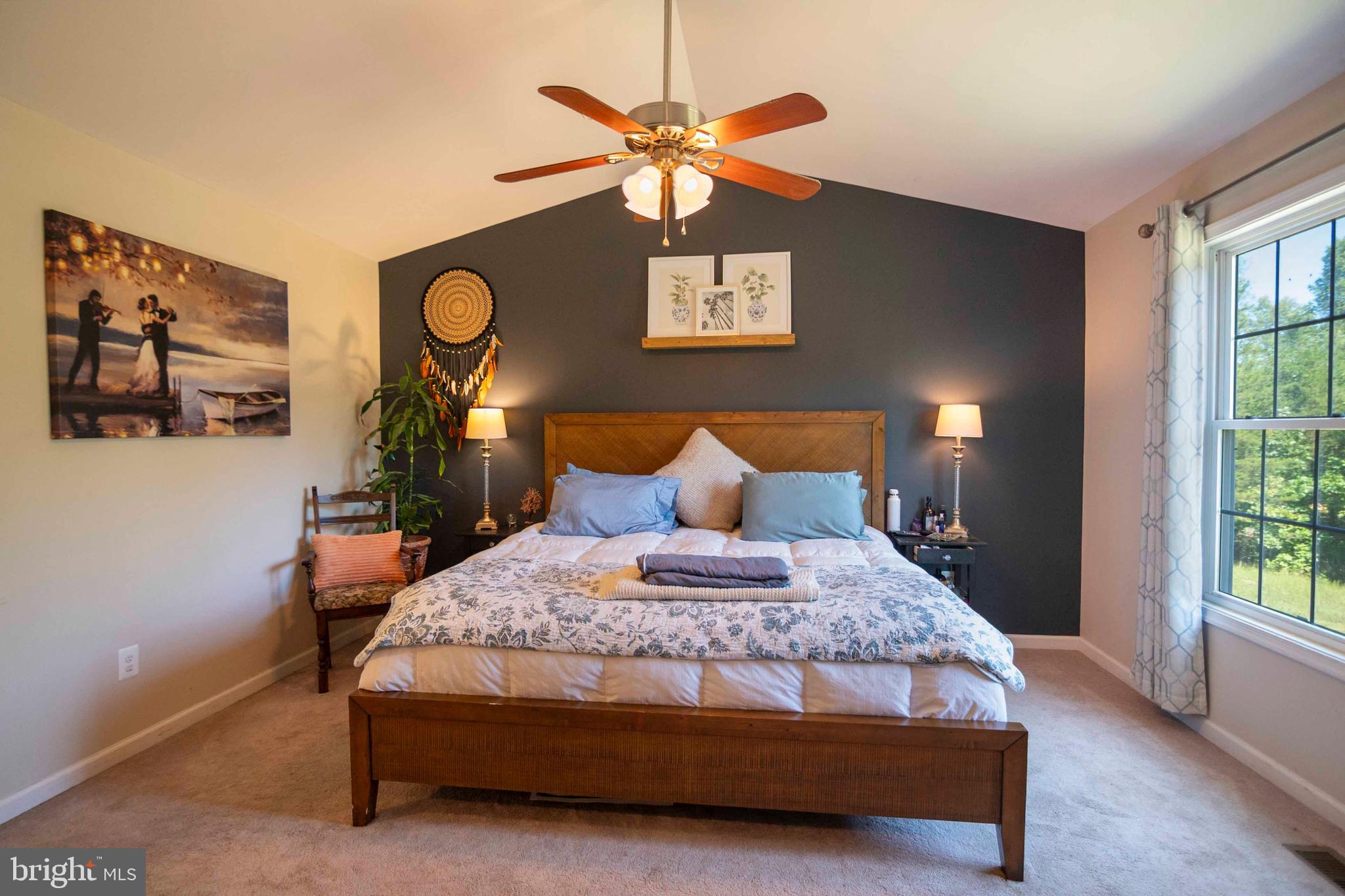 TALL OAKS - Residential