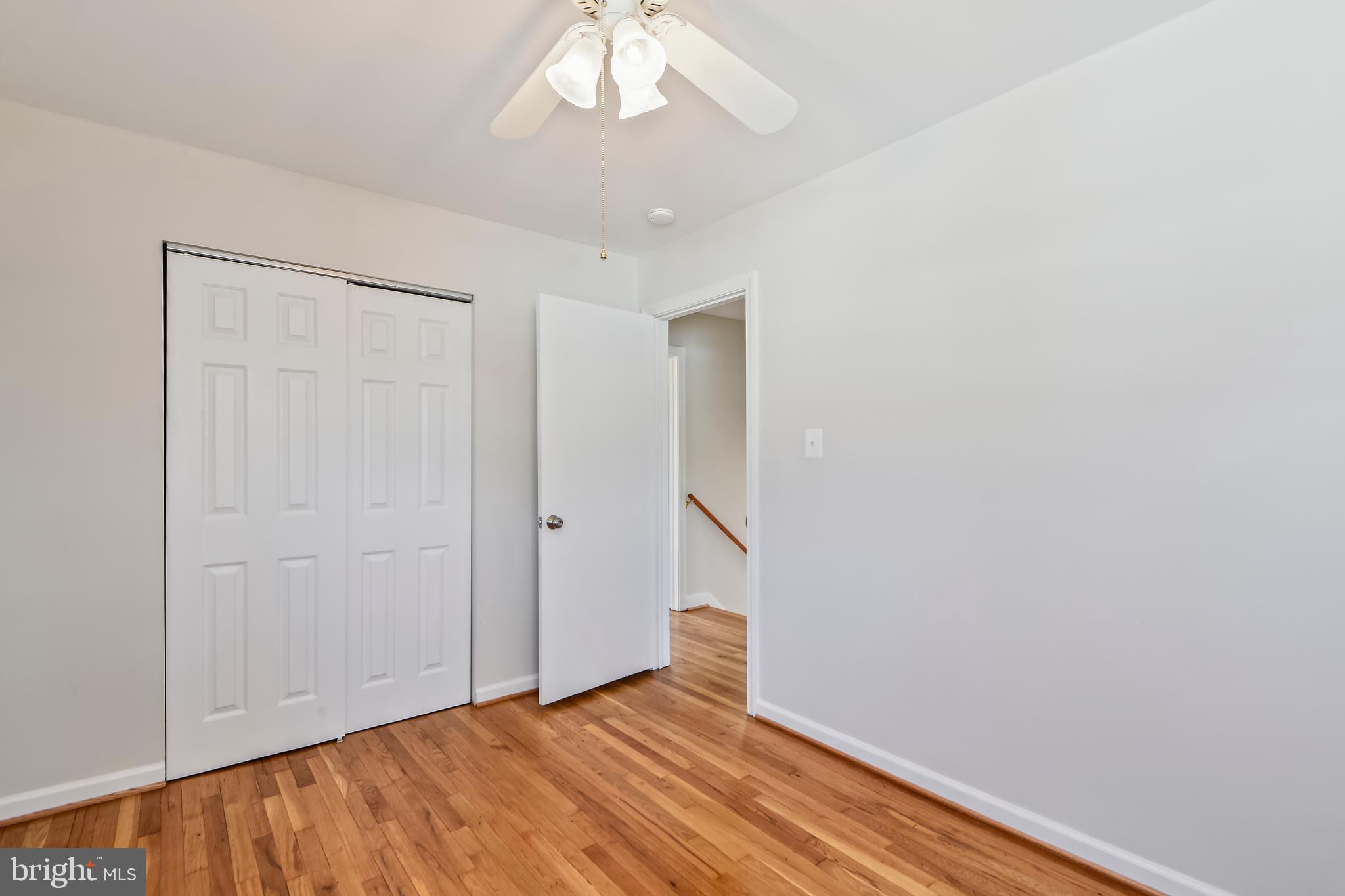 LYNBROOK - Residential