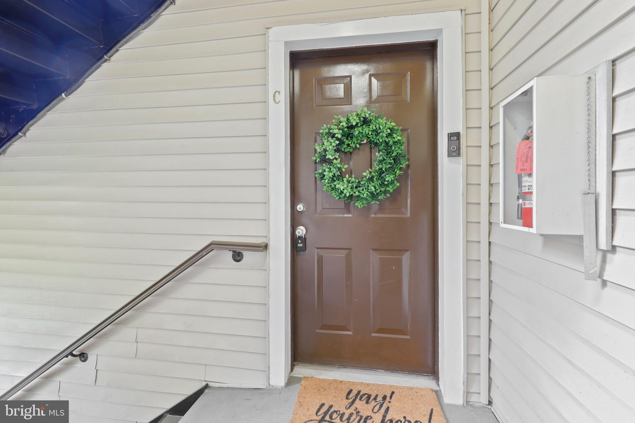 RIVERCHASE CONDOS - Residential