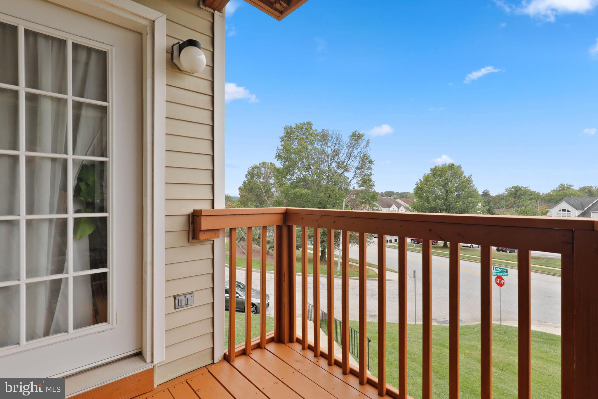 RIVERCHASE CONDOS - Residential