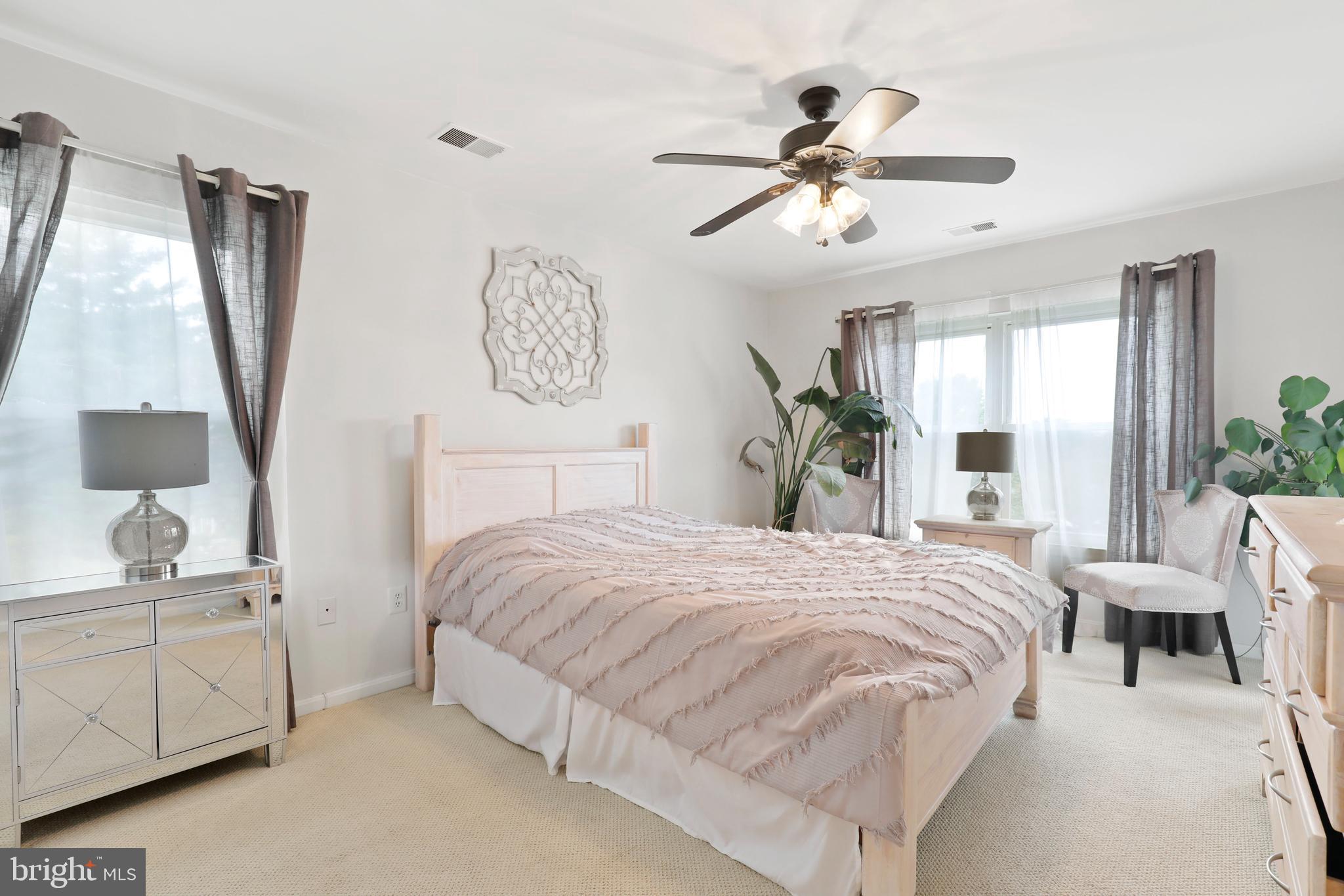 RIVERCHASE CONDOS - Residential