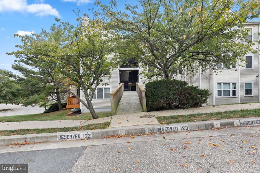 Meticulously maintained End of Group Riverchase Condo offers 2 bedrooms, 2 bathrooms, and tons of natural light throughout. Enjoy one-level living at its finest with a wood-burning fireplace, an open kitchen to the living room and dining room, and a deck that's perfect for outdoor entertaining. The spacious primary suite includes 2 large closets and a private balcony. New sliding glass doors and LVP flooring throughout. Conveniently located to downtown Baltimore, BWI, I-95, 295 & I-695.