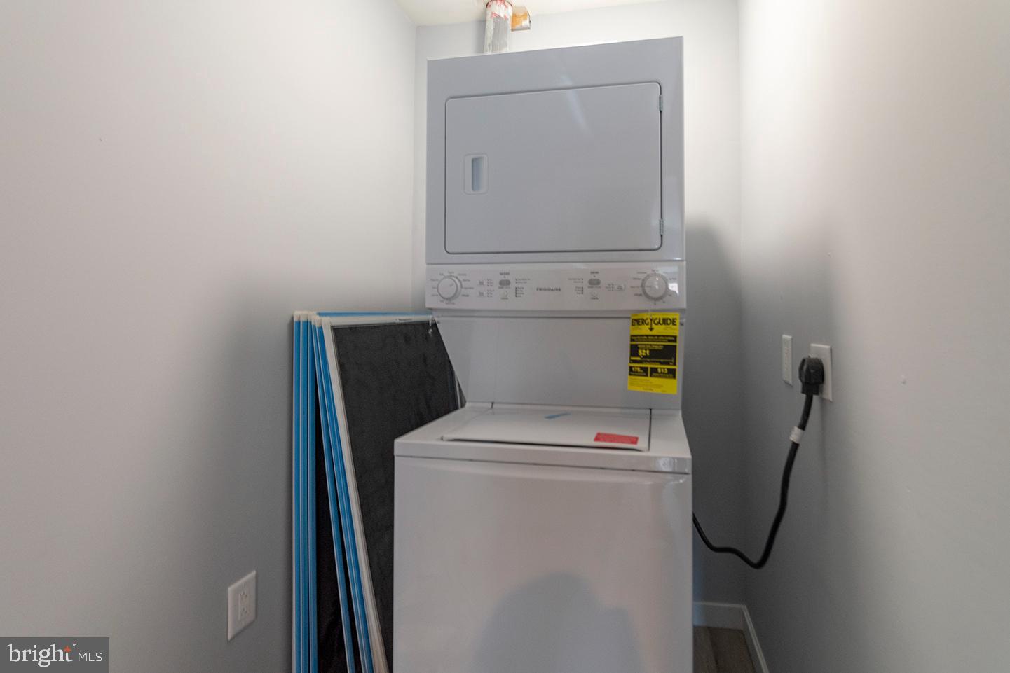 TEMPLE UNIVERSITY - Residential Lease