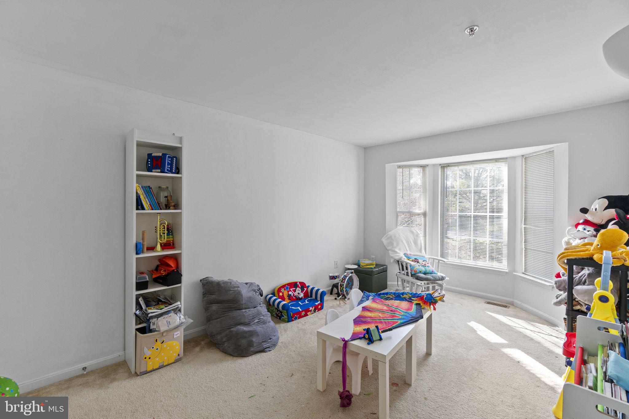 GERMANTOWN ESTATES - Residential