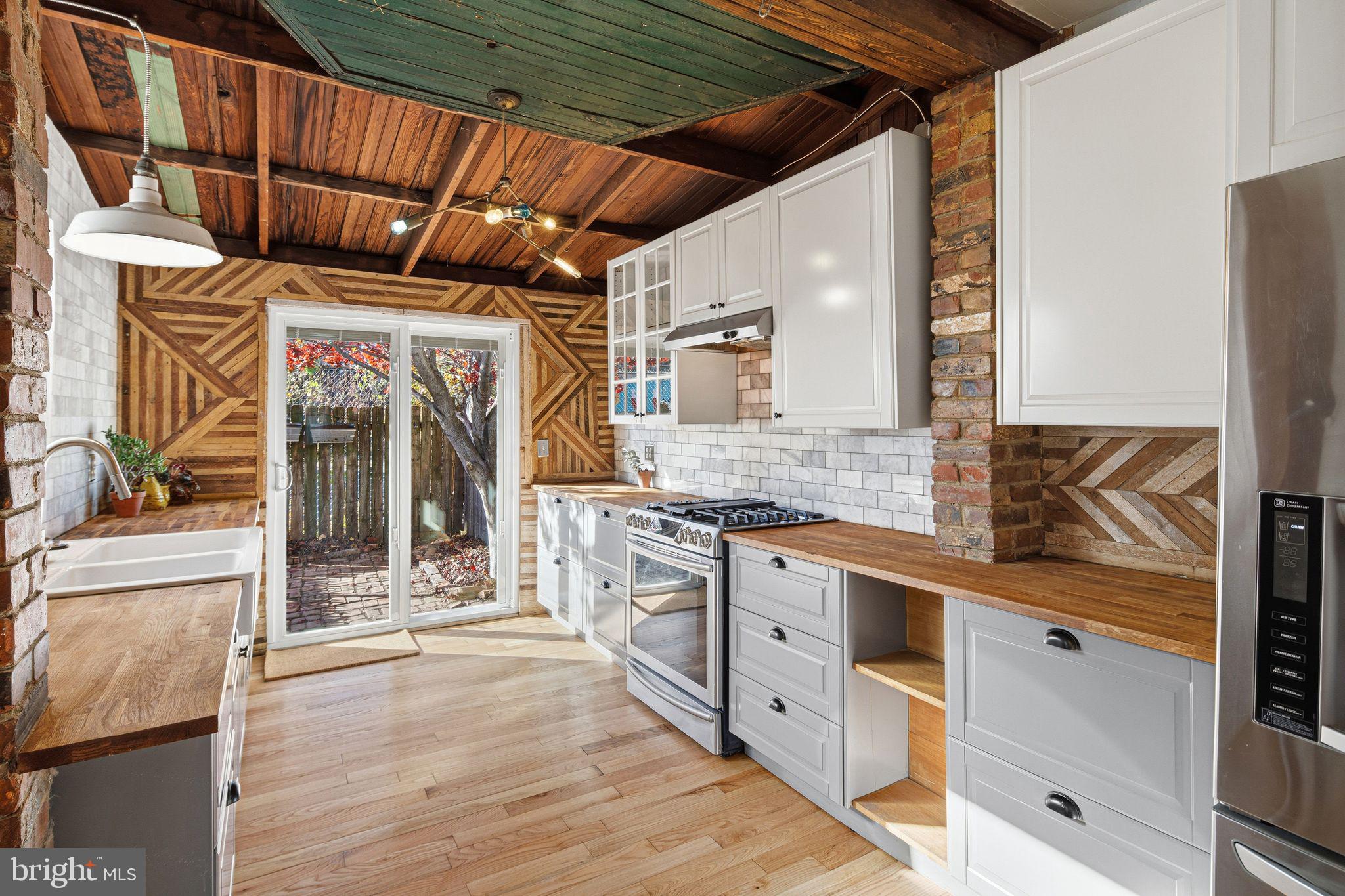 FISHTOWN - Residential