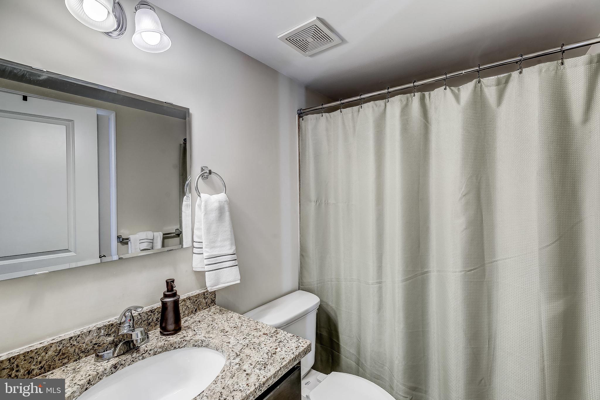 ATHENA SQUARE - Residential