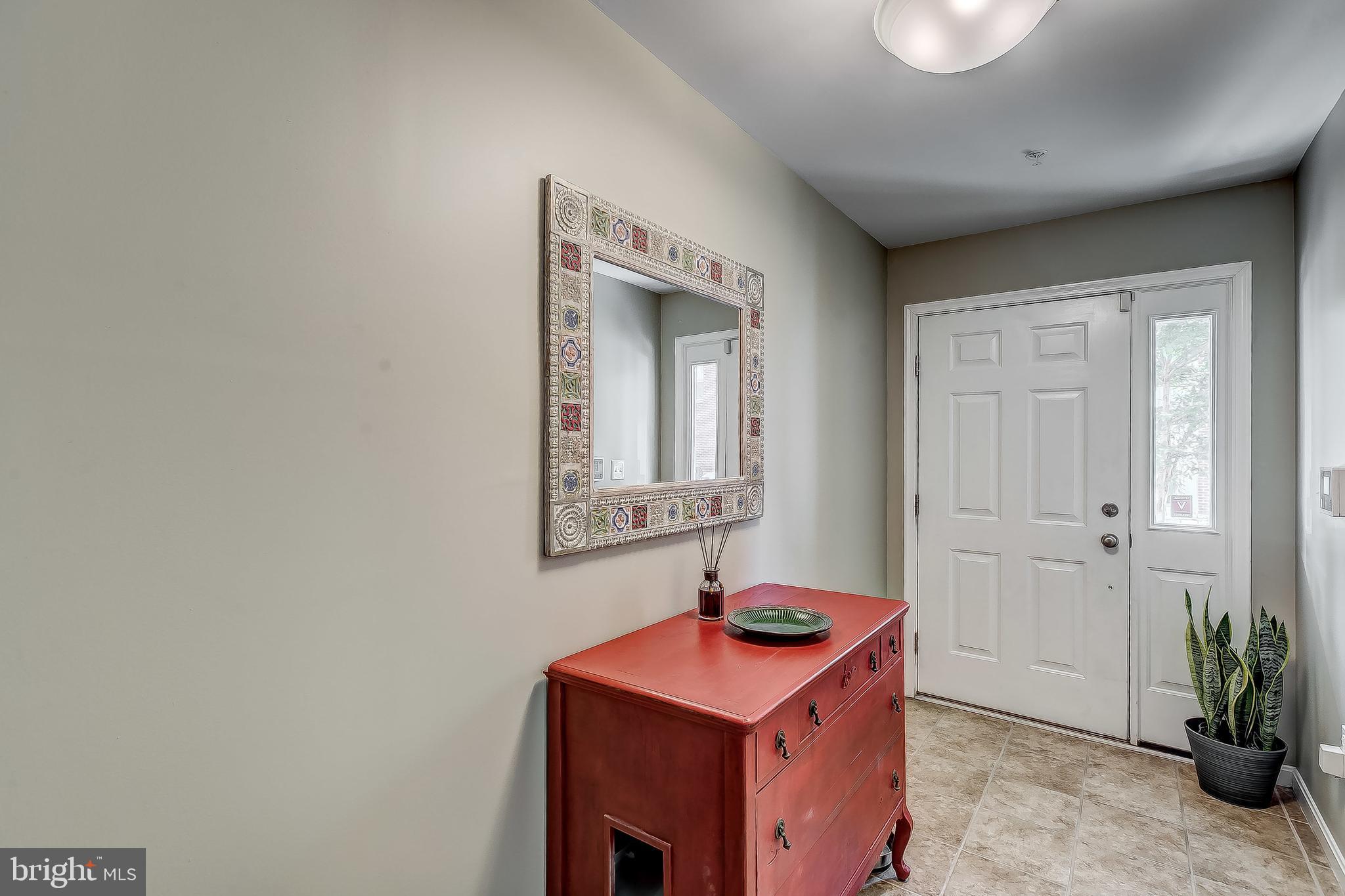 ATHENA SQUARE - Residential