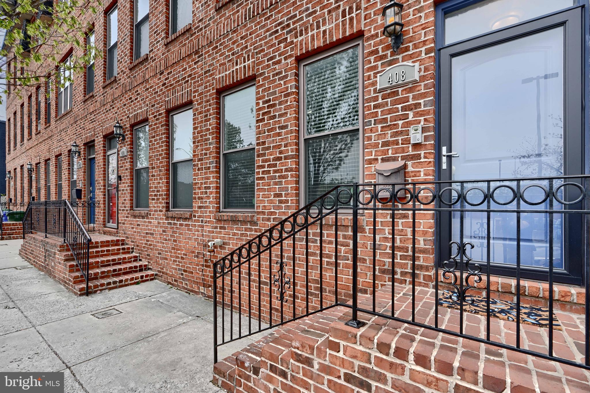 408 GRUNDY STREET