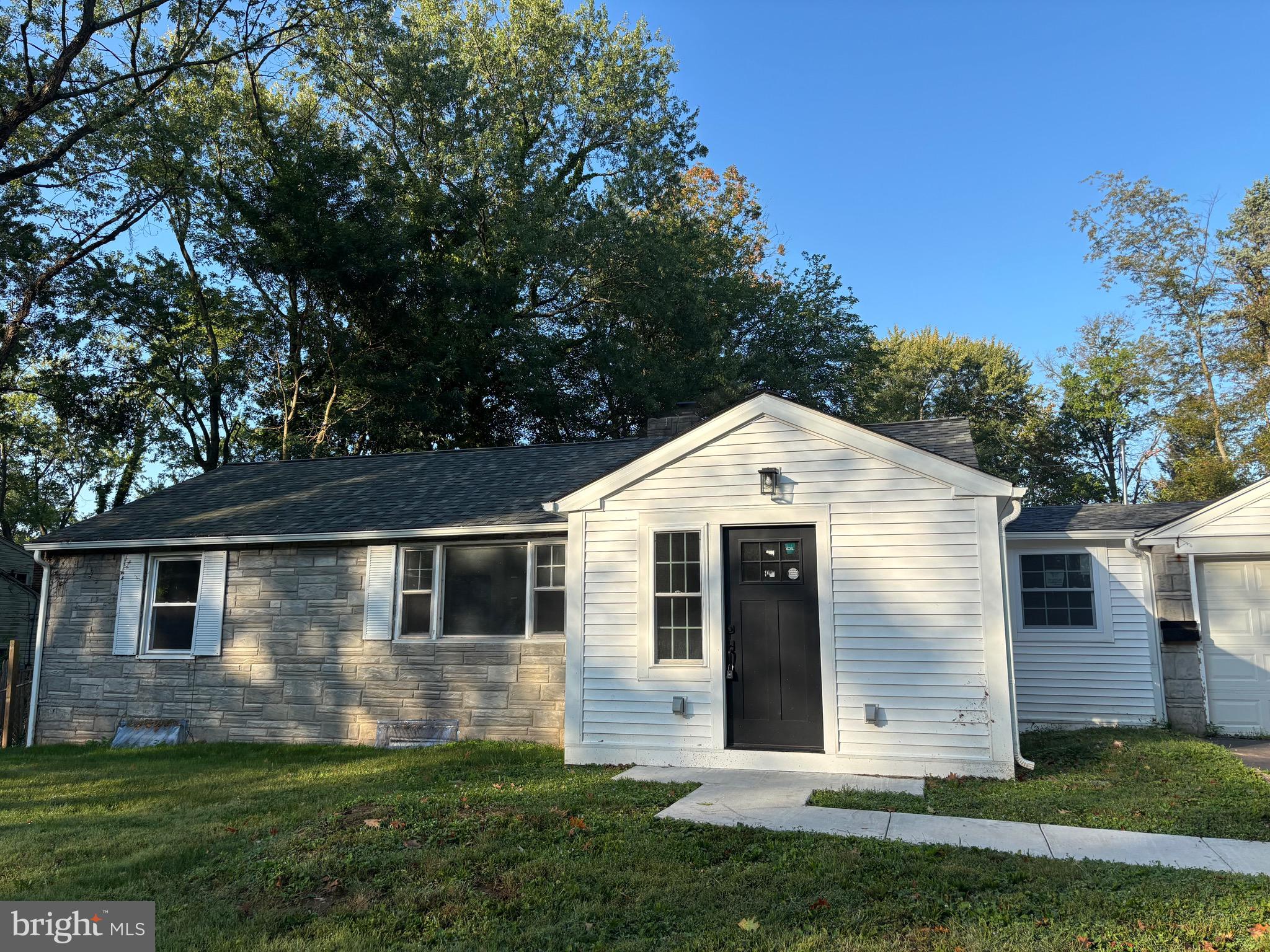 Welcome home! Check out this super spacious rancher tucked in one of Lower Providence's most desirable neighborhoods. With strong Methacton schools and pet-friendly, this home is awaiting its next tenant. Boasting three bedrooms and 1.5 bathrooms, this home has everything you need! New flooring throughout, new kitchen including cabinets and appliances, redone bathrooms & generously open floor plan! With two large living spaces, the possibilities are endless! To boot, tenant has access to a roomy garage and an even roomier backyard. Make your appointment today!