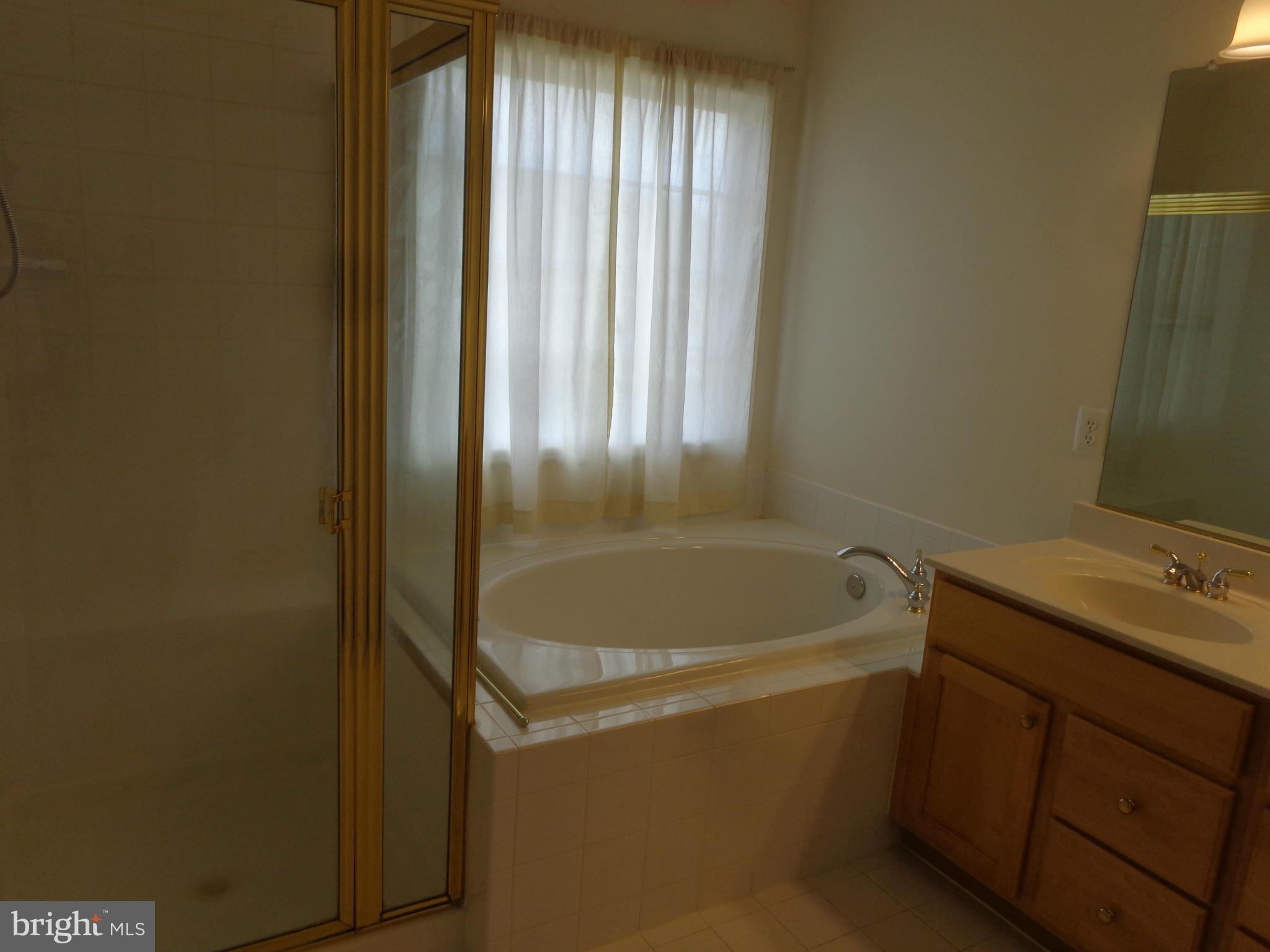 ROCKLAND VILLAGE - Residential