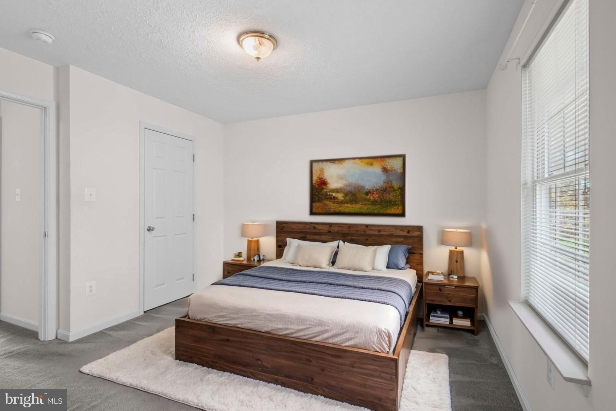 LONGVIEW - Residential