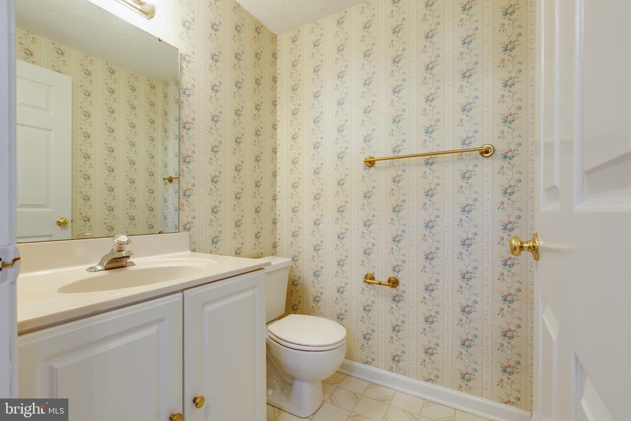 BRIGHTFIELD - Residential Lease