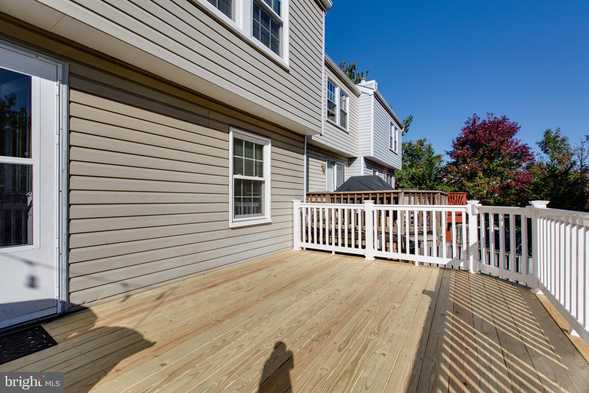 BRIGHTFIELD - Residential Lease