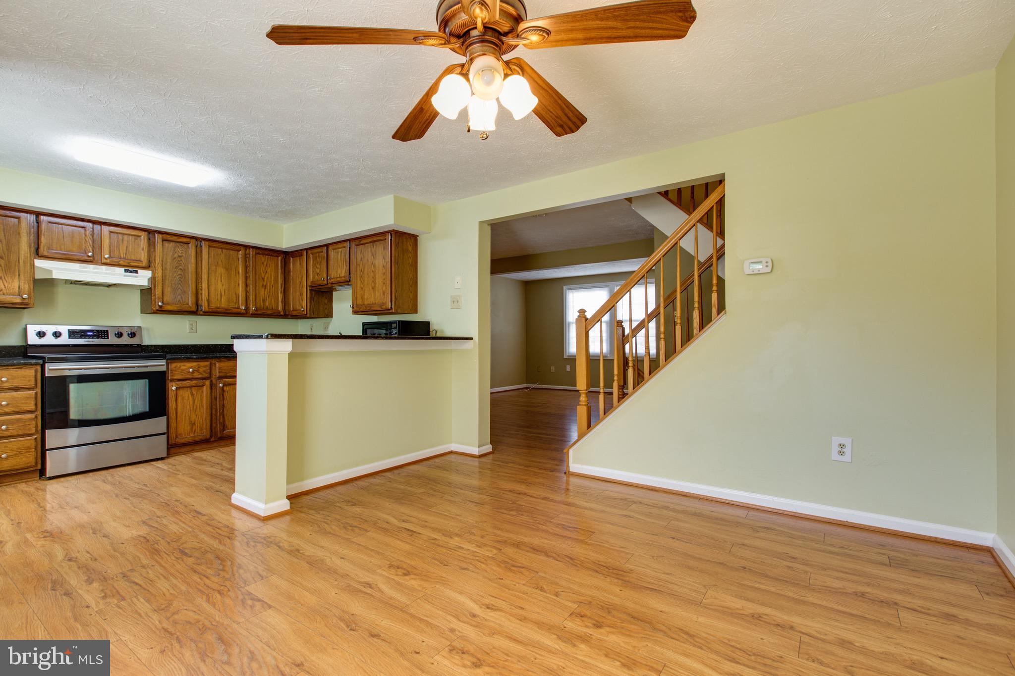 BRIGHTFIELD - Residential Lease