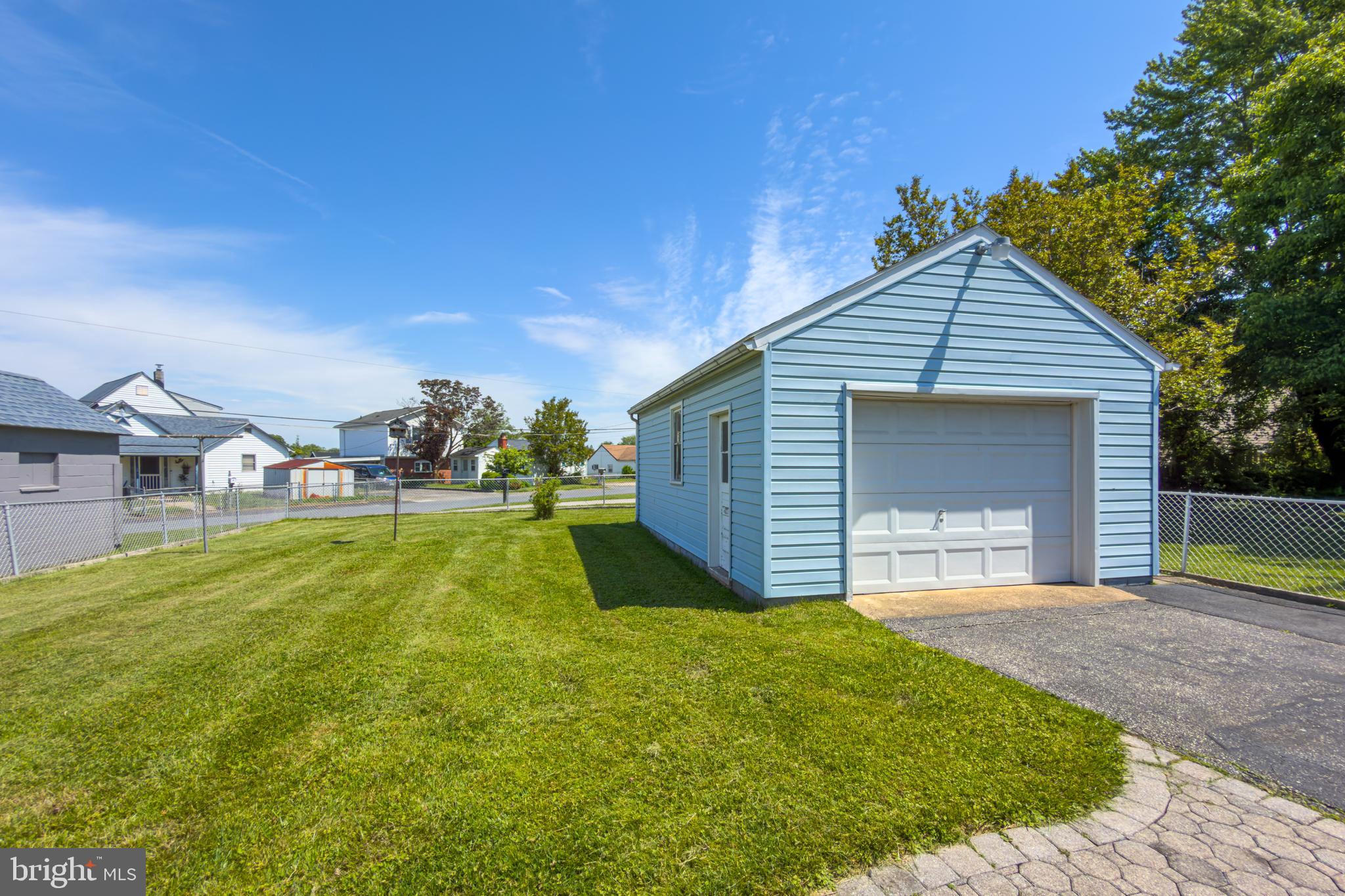 OAKLEIGH BEACH - Residential