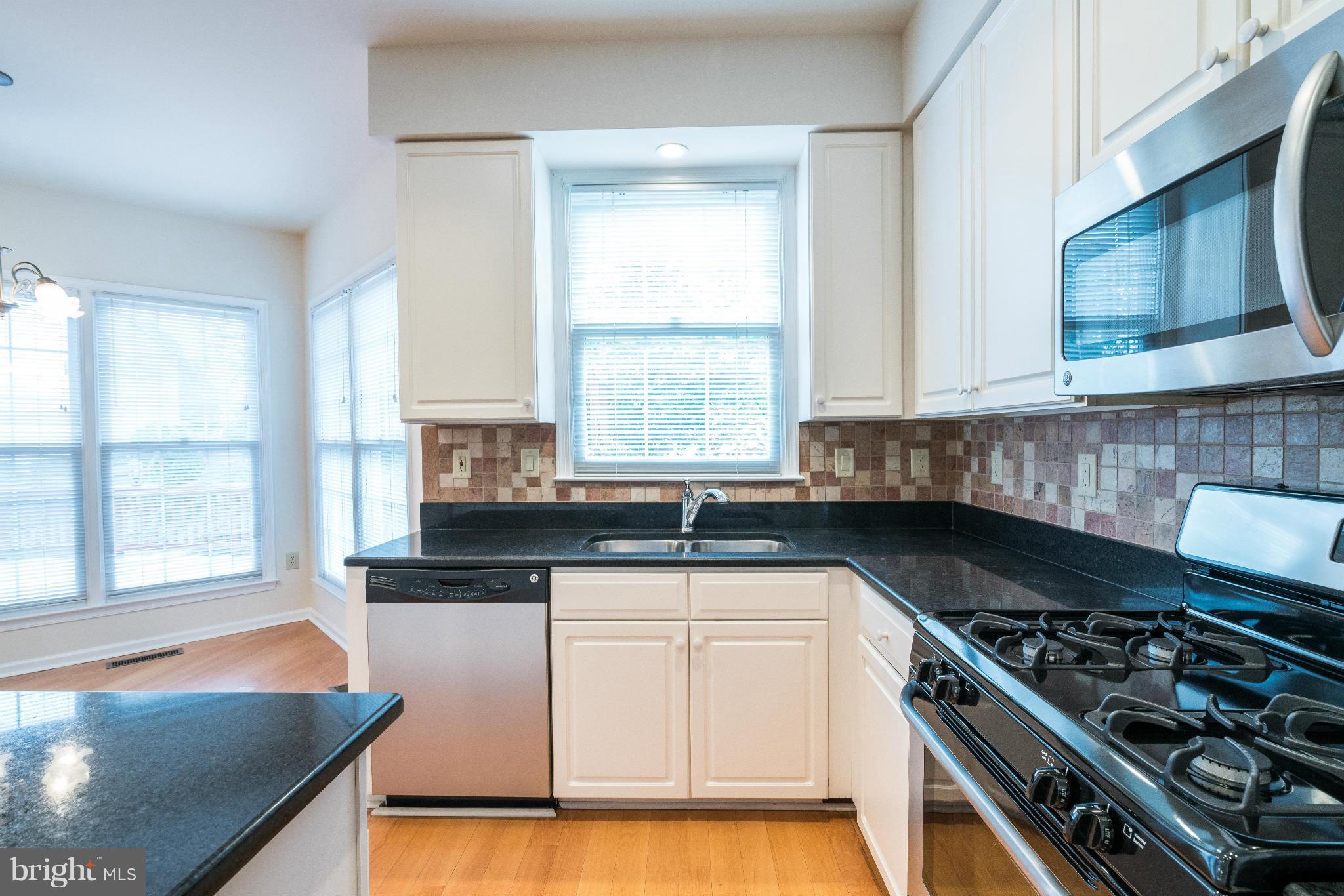 POTOMAC LAKES - Residential