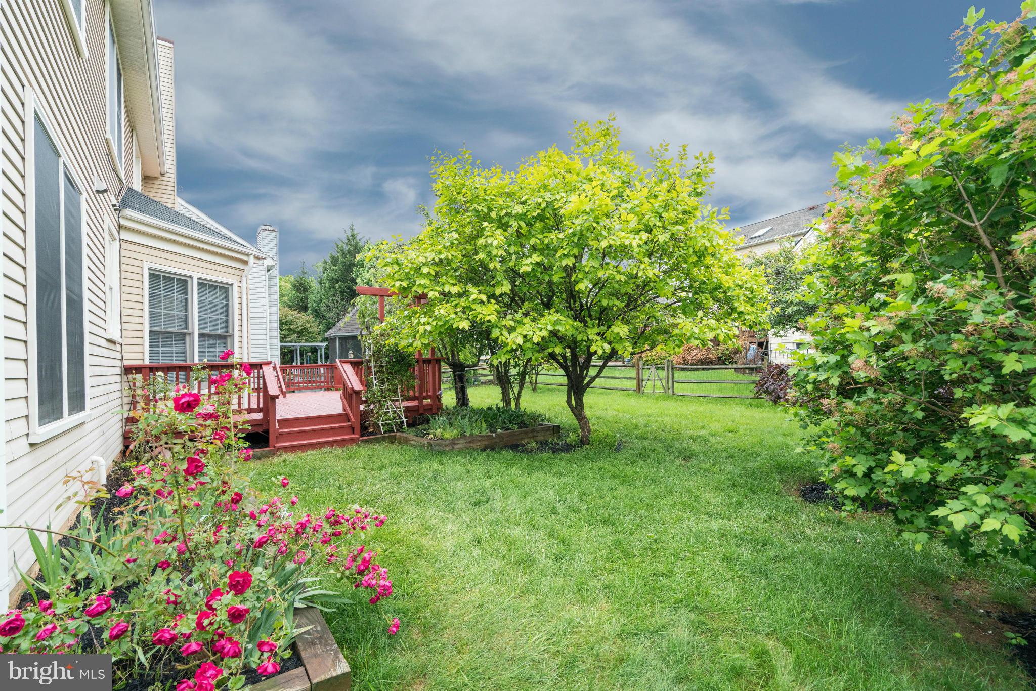 POTOMAC LAKES - Residential