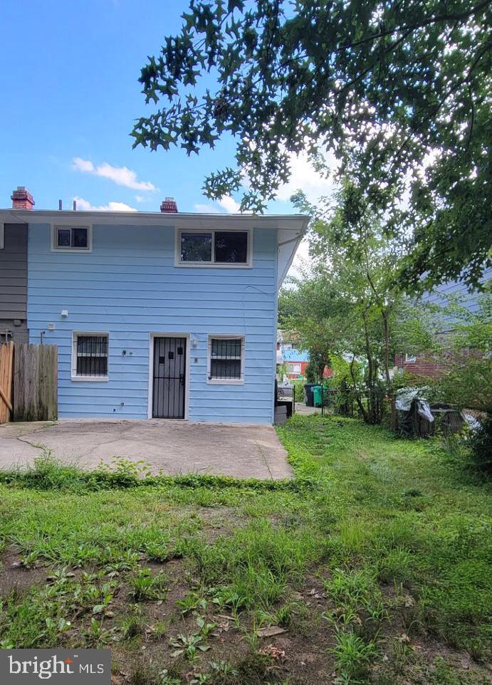 KENT VILLAGE - Residential Lease