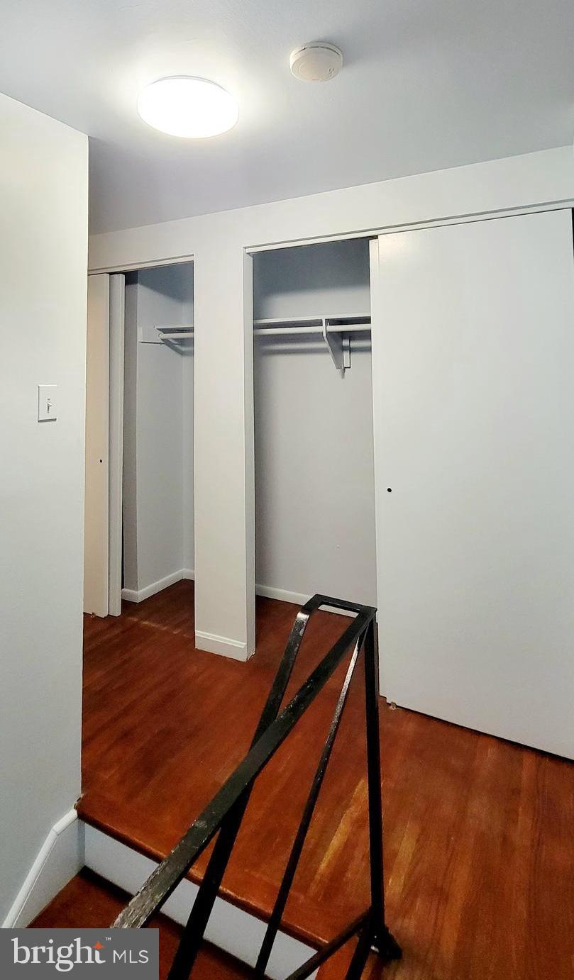 KENT VILLAGE - Residential Lease