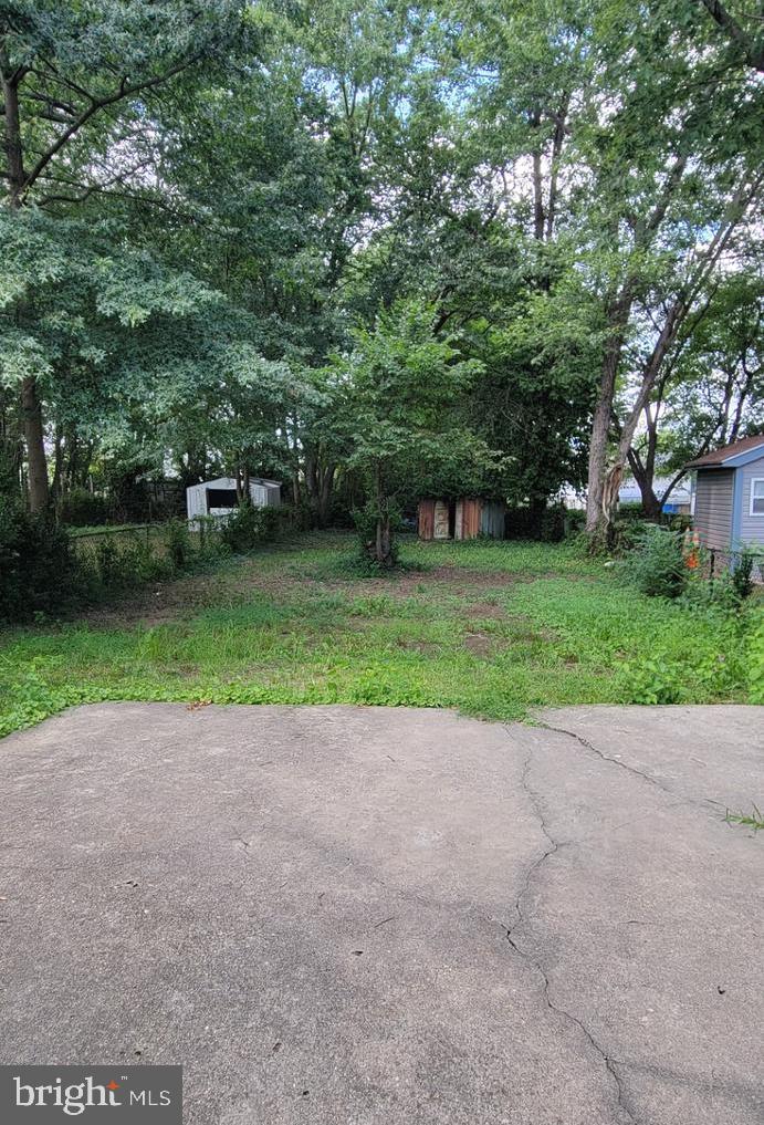 KENT VILLAGE - Residential Lease