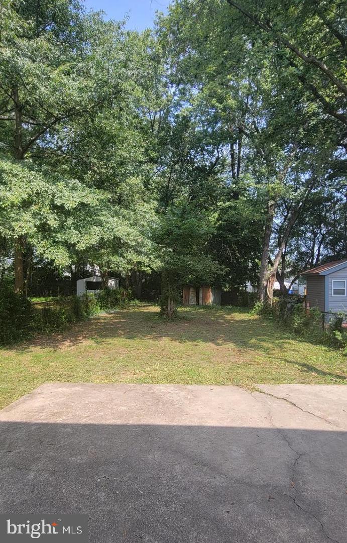 KENT VILLAGE - Residential Lease