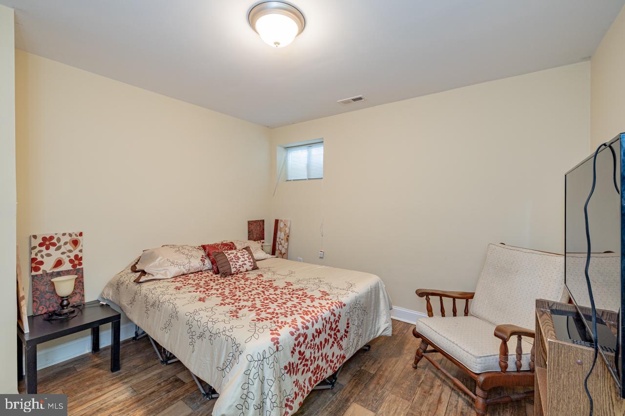 EARLY MANOR - Residential