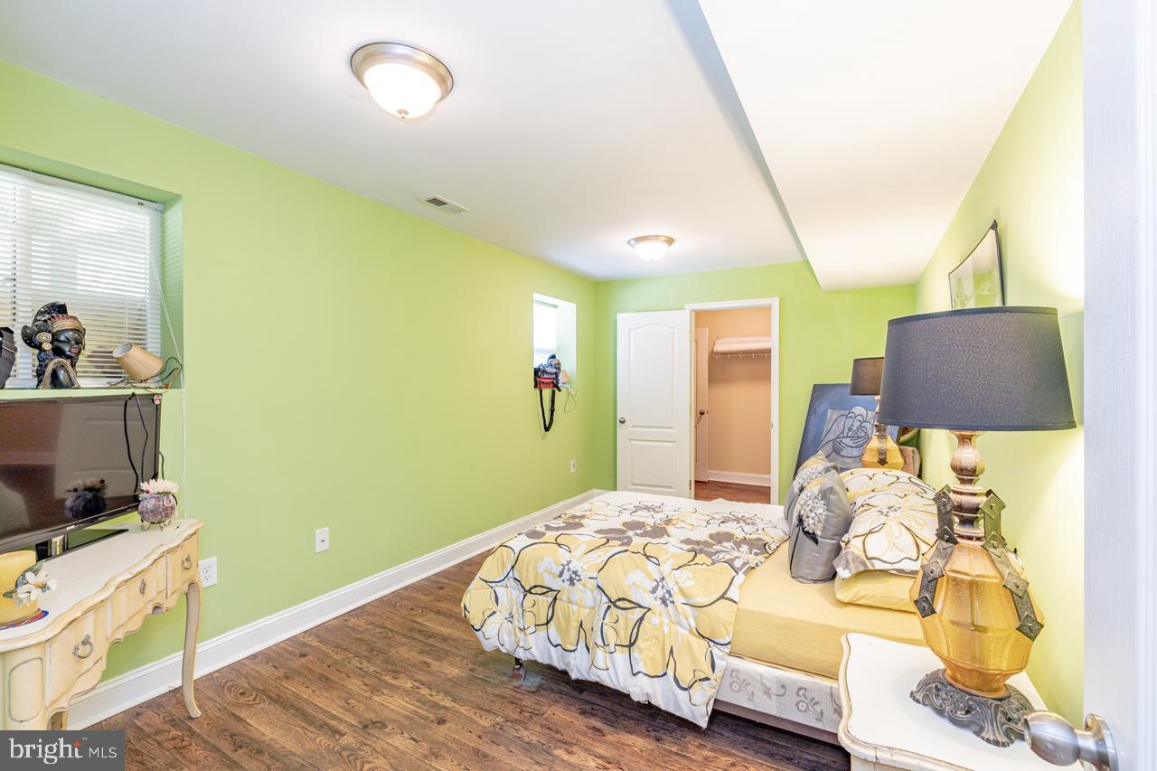 EARLY MANOR - Residential