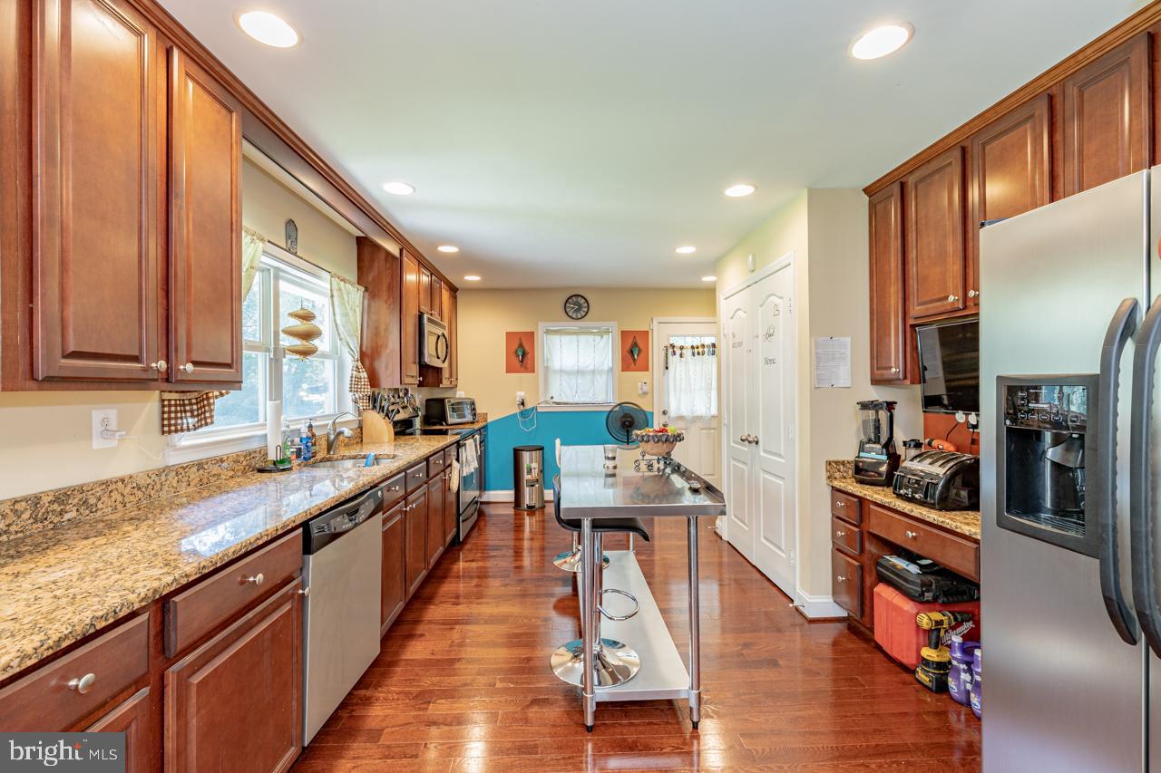 EARLY MANOR - Residential