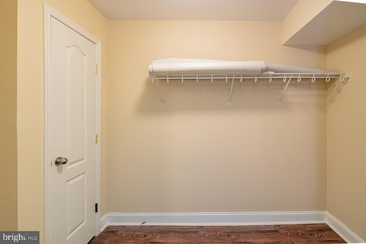 EARLY MANOR - Residential