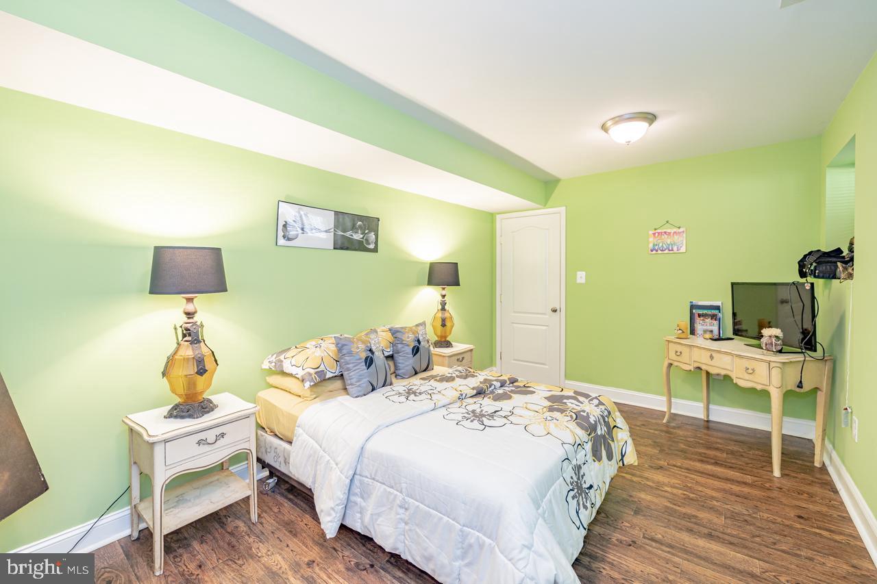 EARLY MANOR - Residential