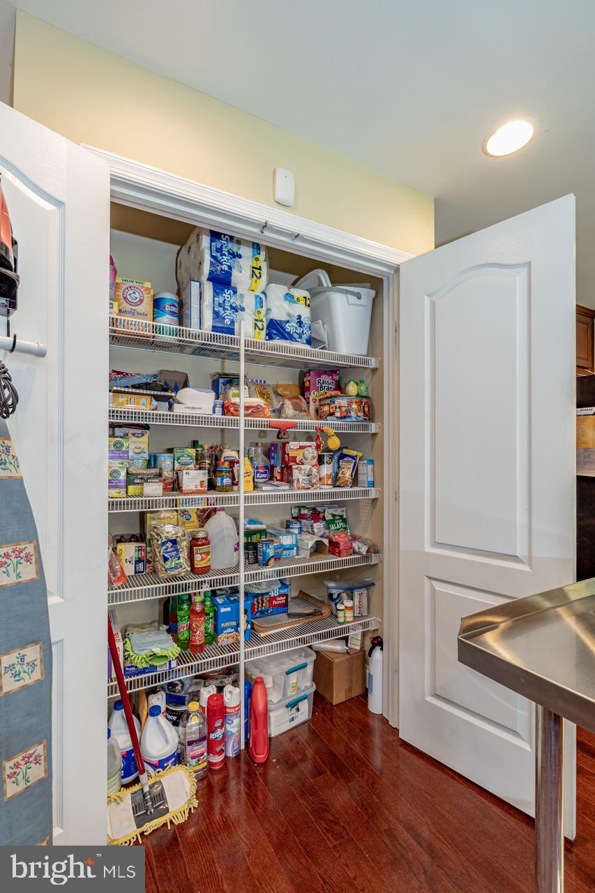 EARLY MANOR - Residential