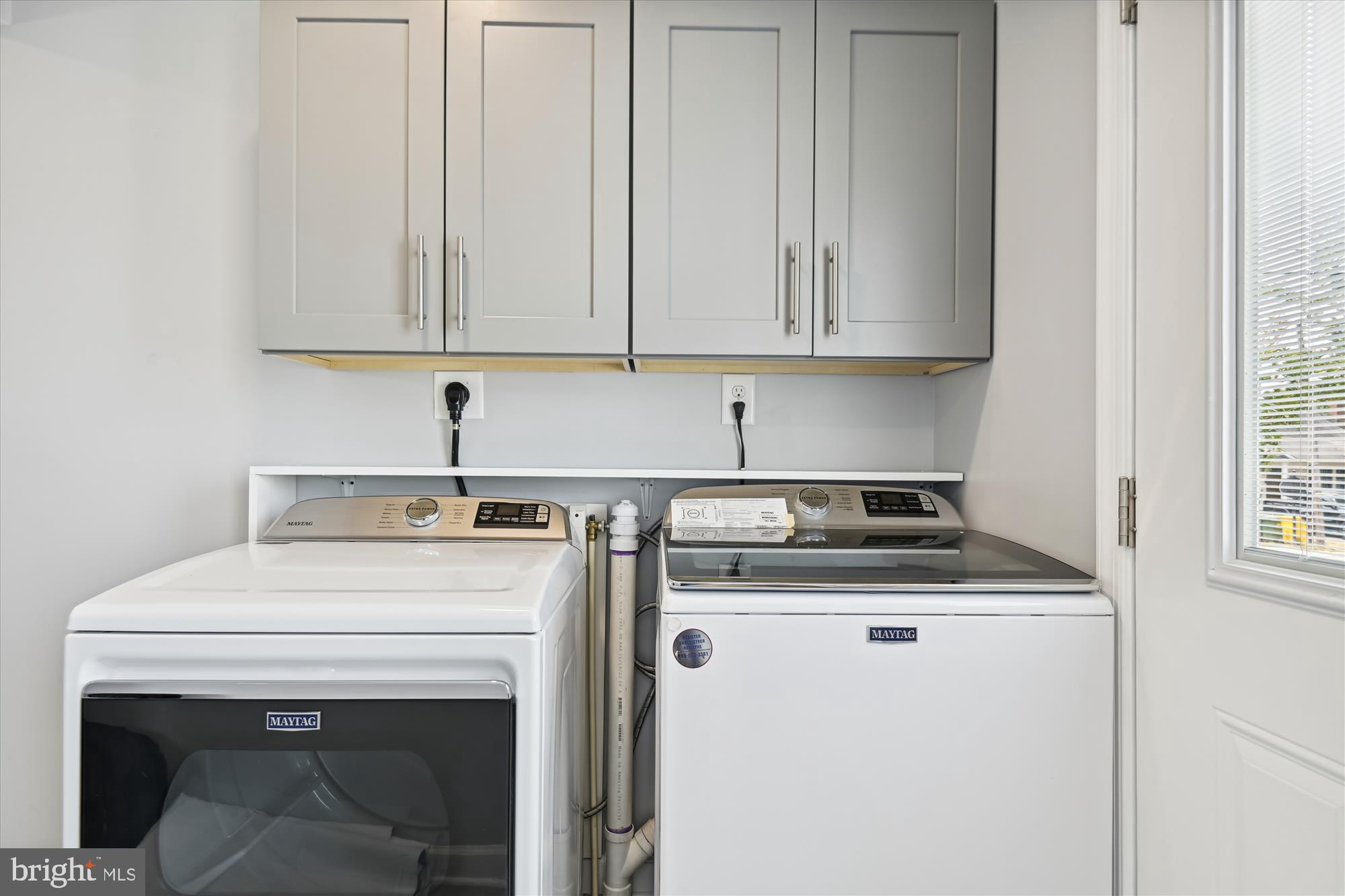 ROLAND TERRACE - Residential