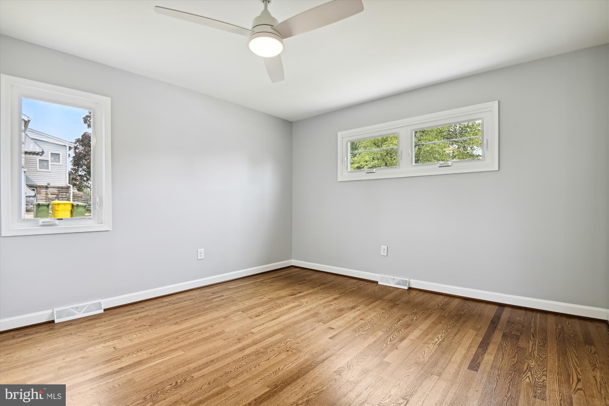 ROLAND TERRACE - Residential