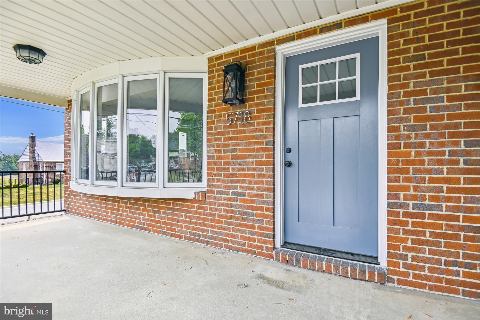 ROLAND TERRACE - Residential