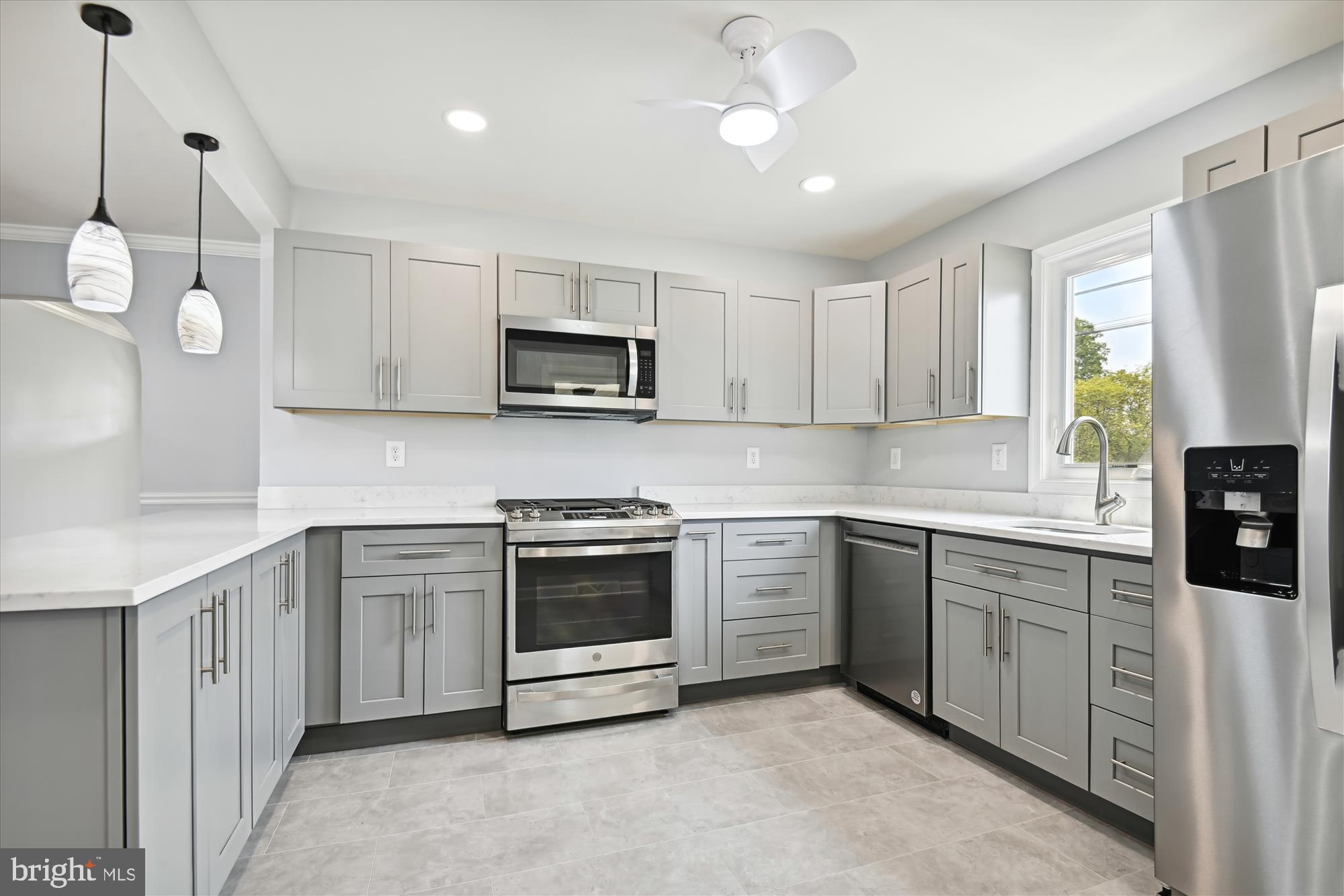 ROLAND TERRACE - Residential