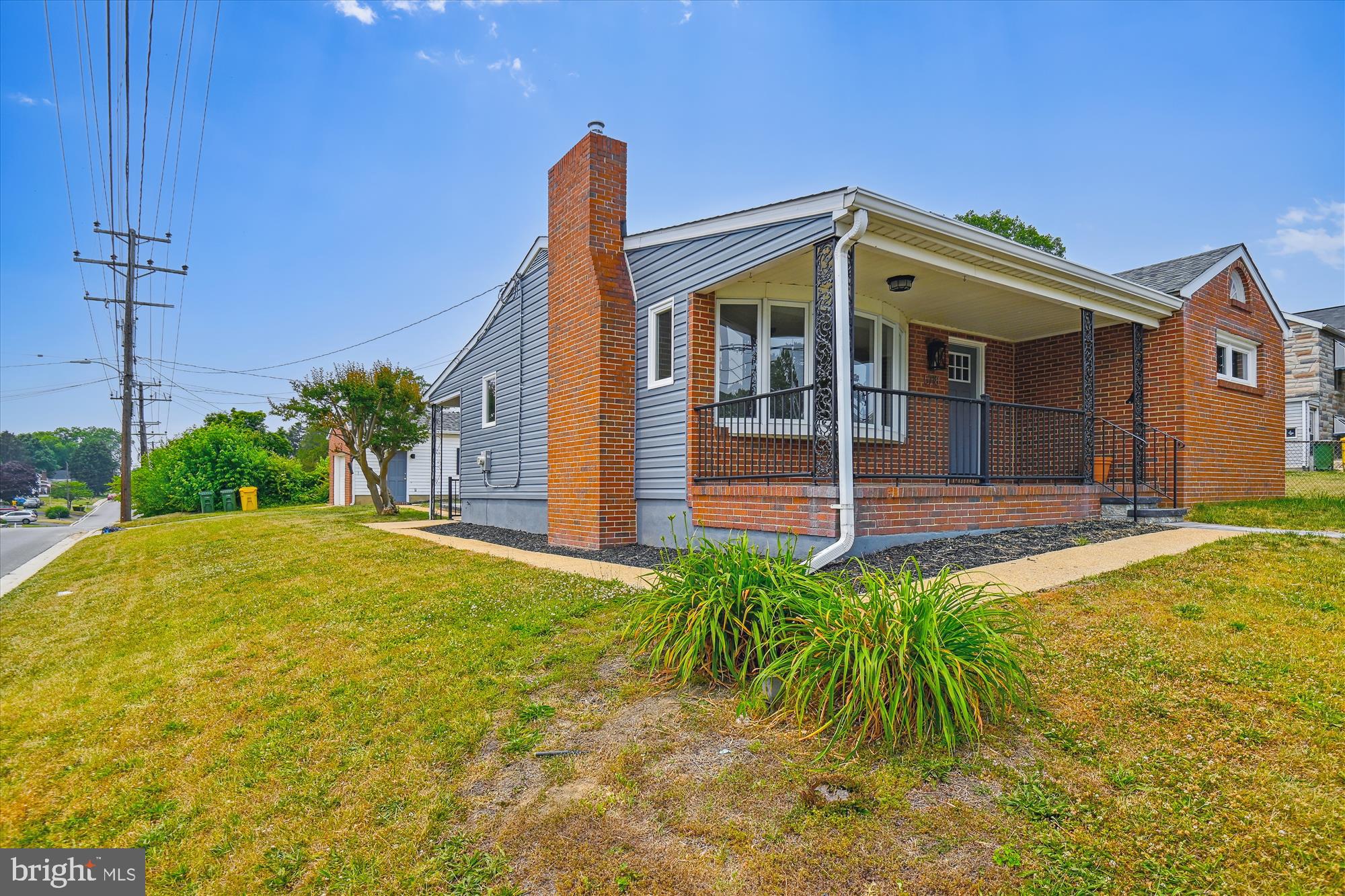 ROLAND TERRACE - Residential