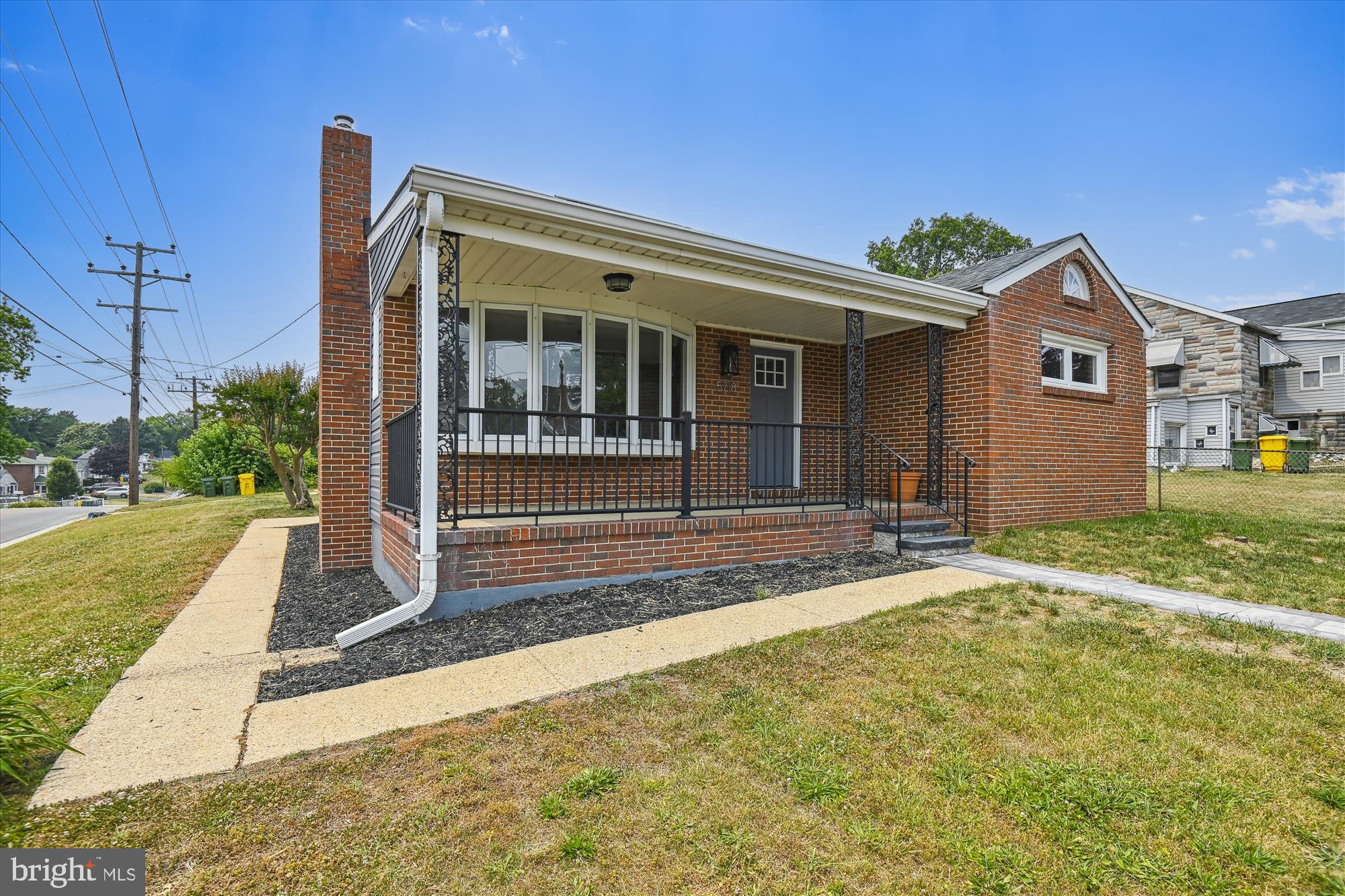 ROLAND TERRACE - Residential