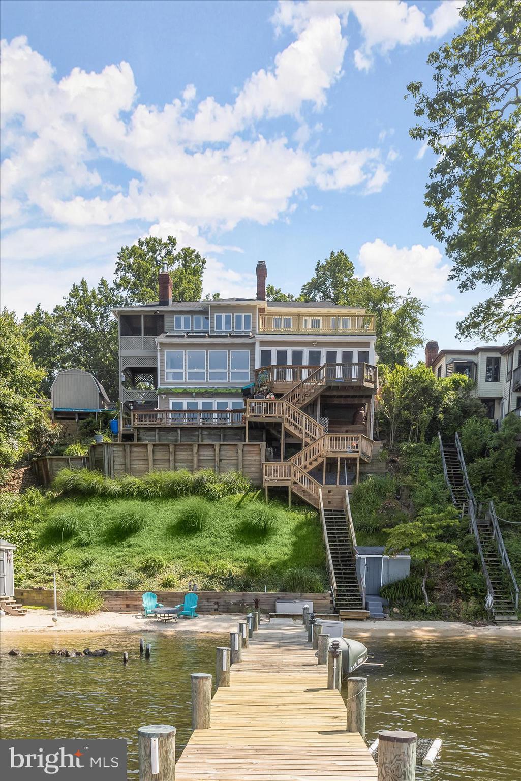 HERALD HARBOR - Residential