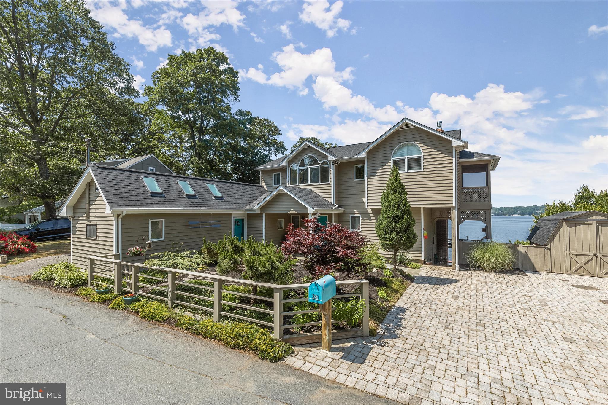 HERALD HARBOR - Residential