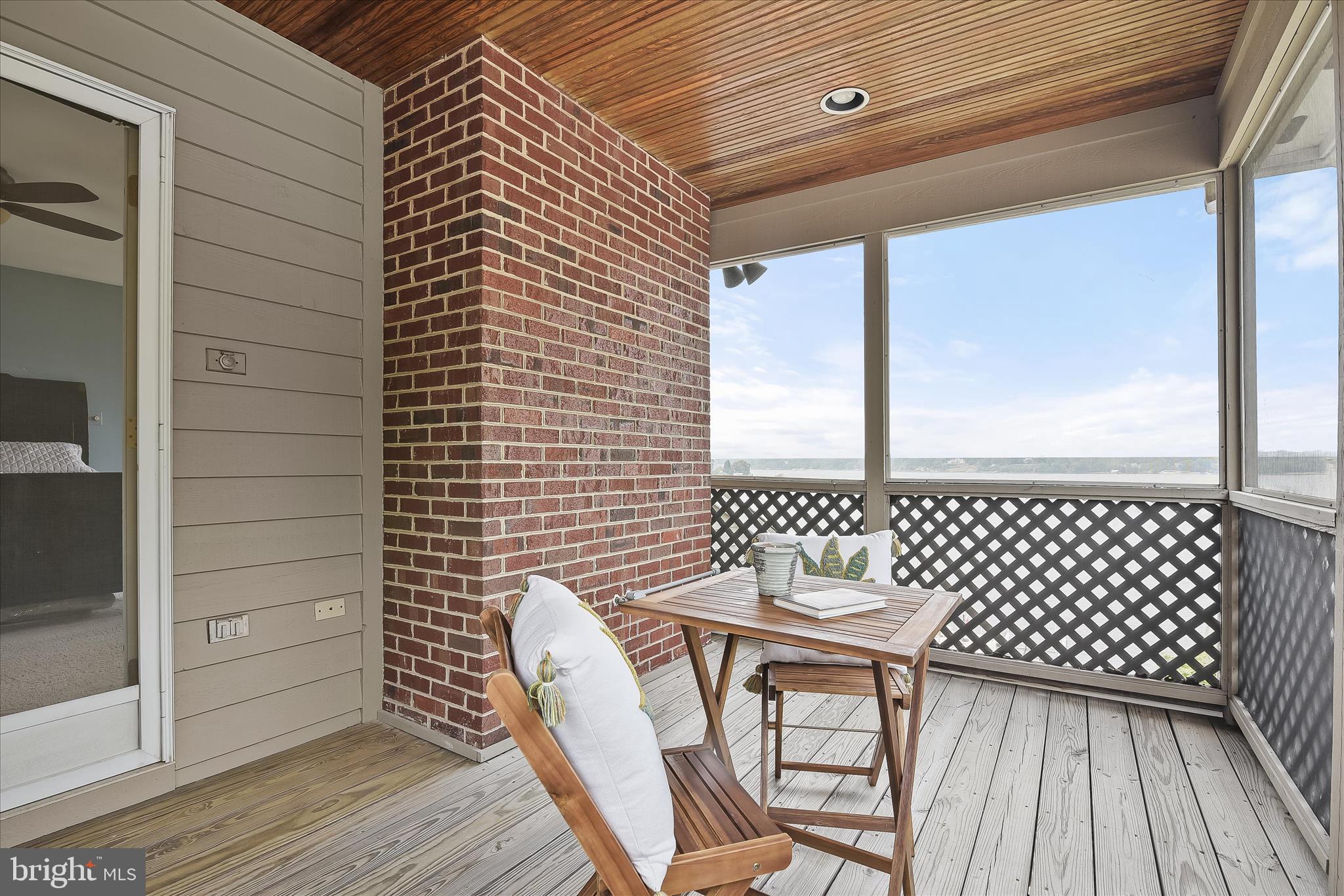 HERALD HARBOR - Residential