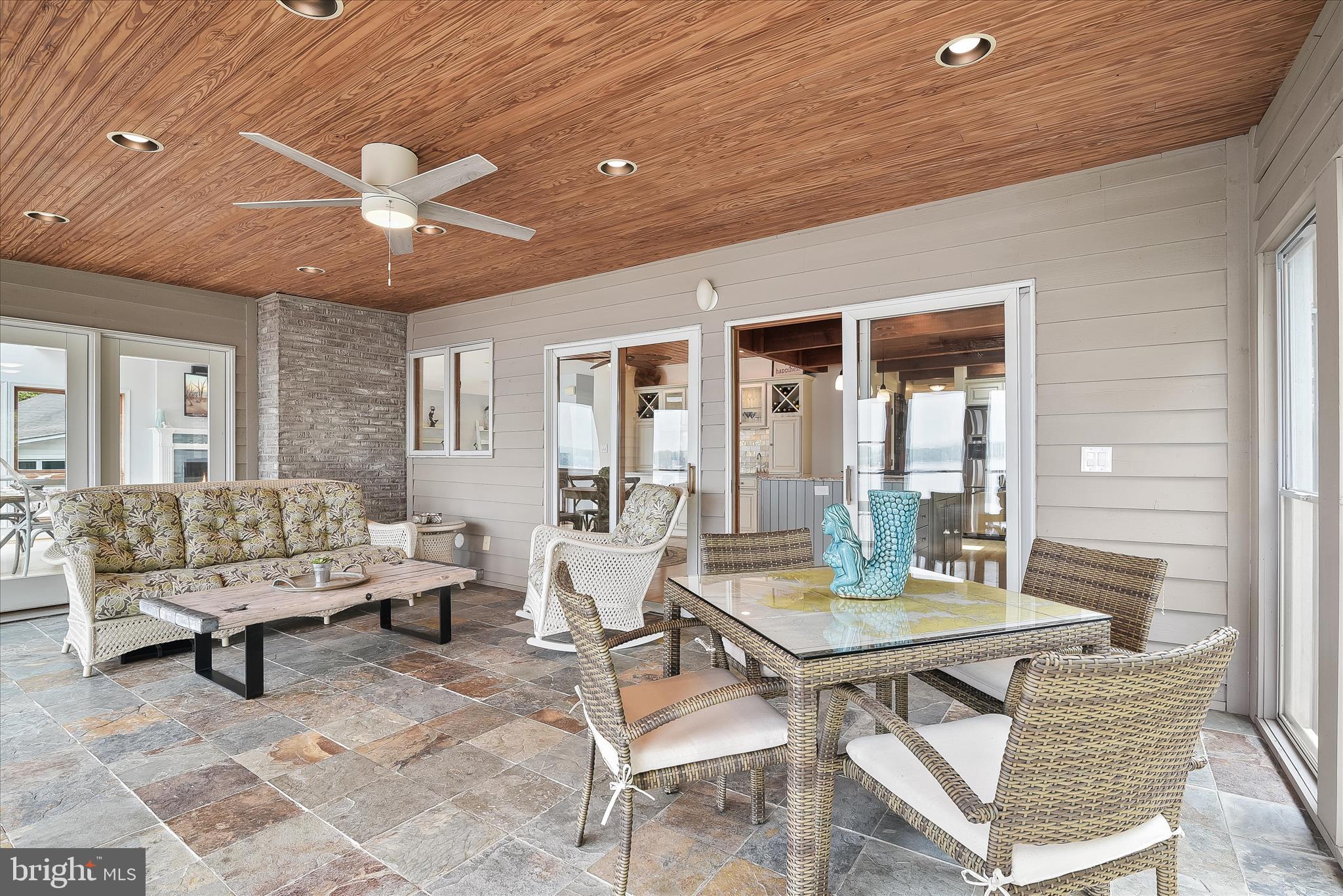 HERALD HARBOR - Residential