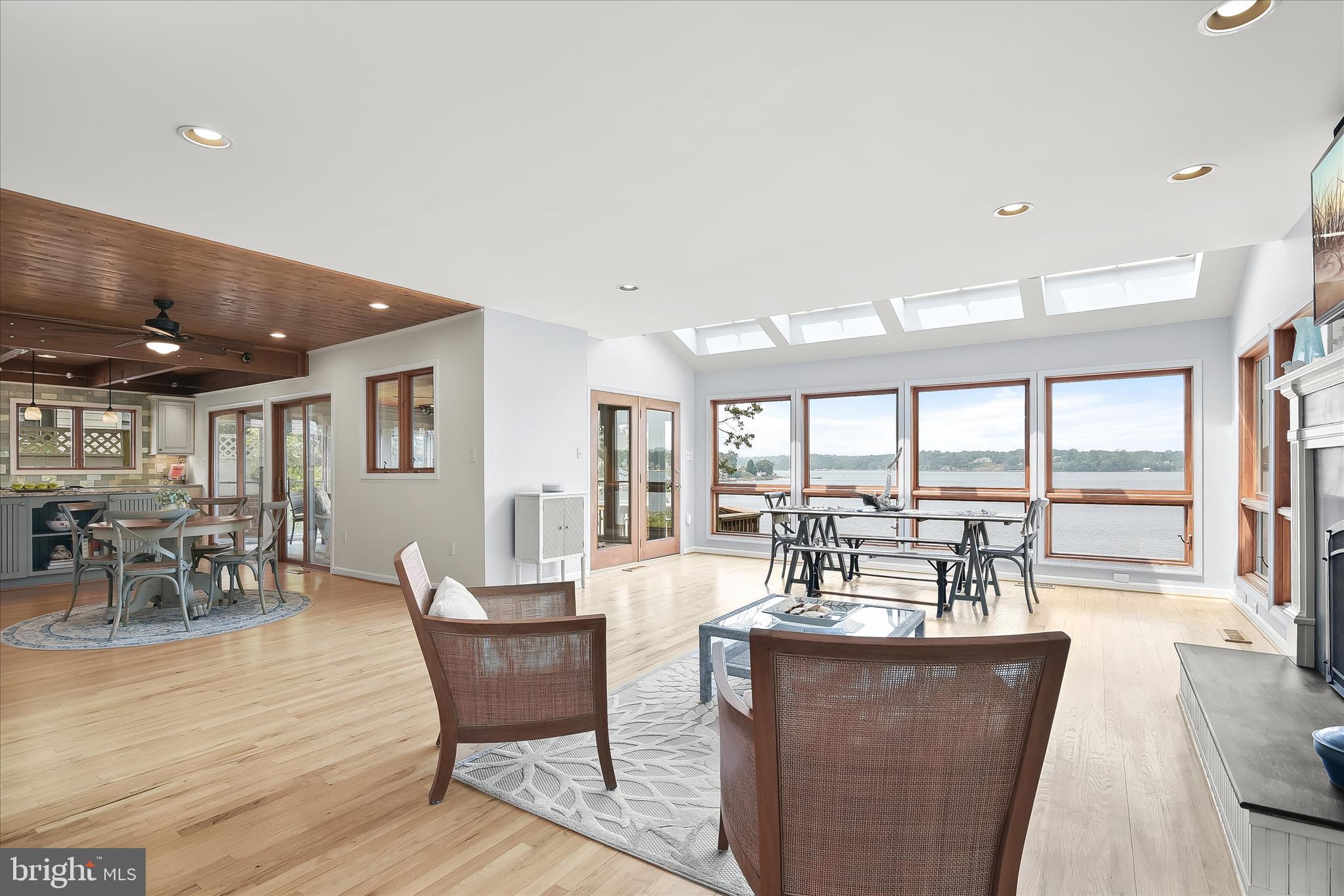 HERALD HARBOR - Residential