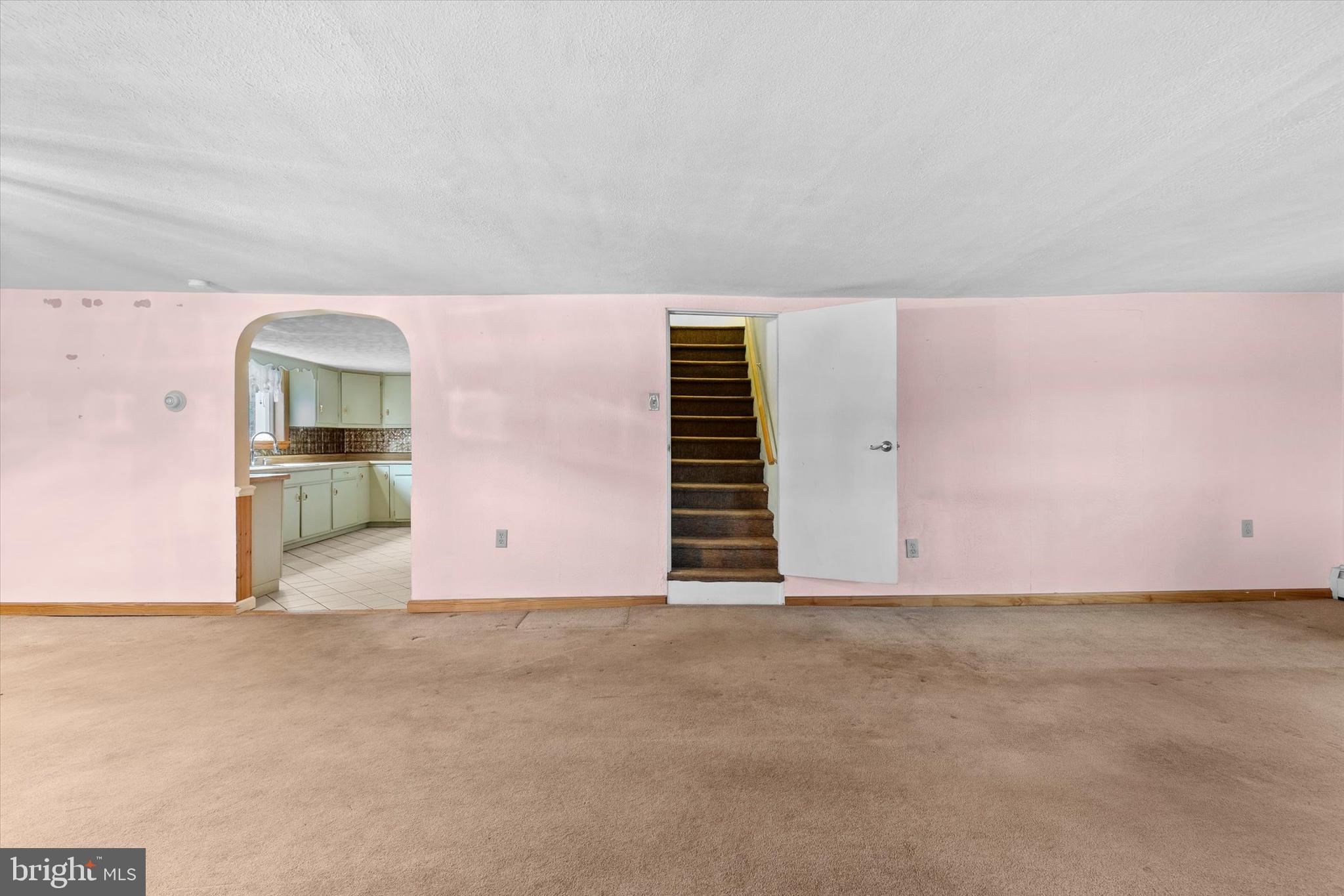 883 SIDDONSBURG ROAD