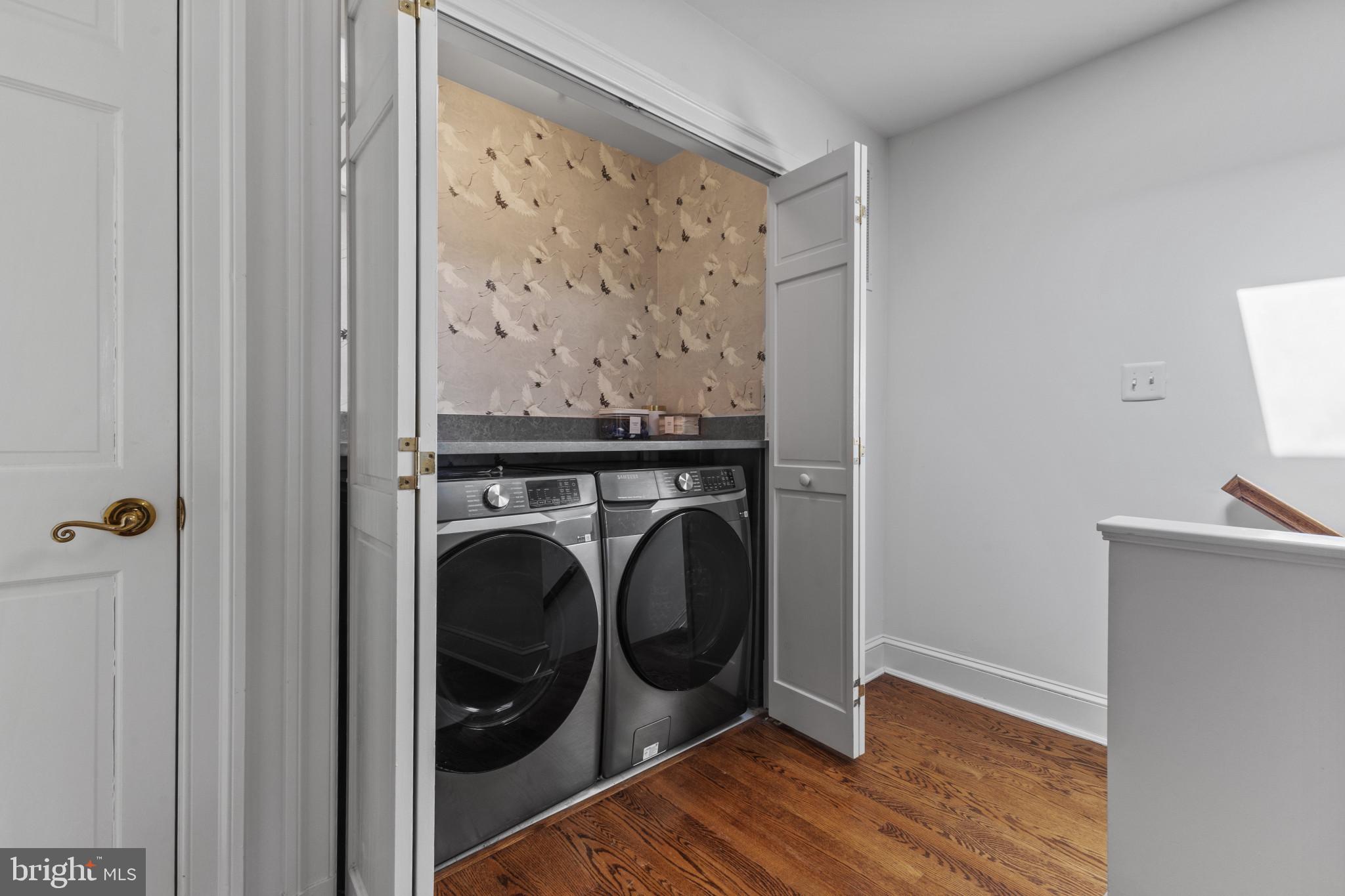 HARBORSIDE - Residential