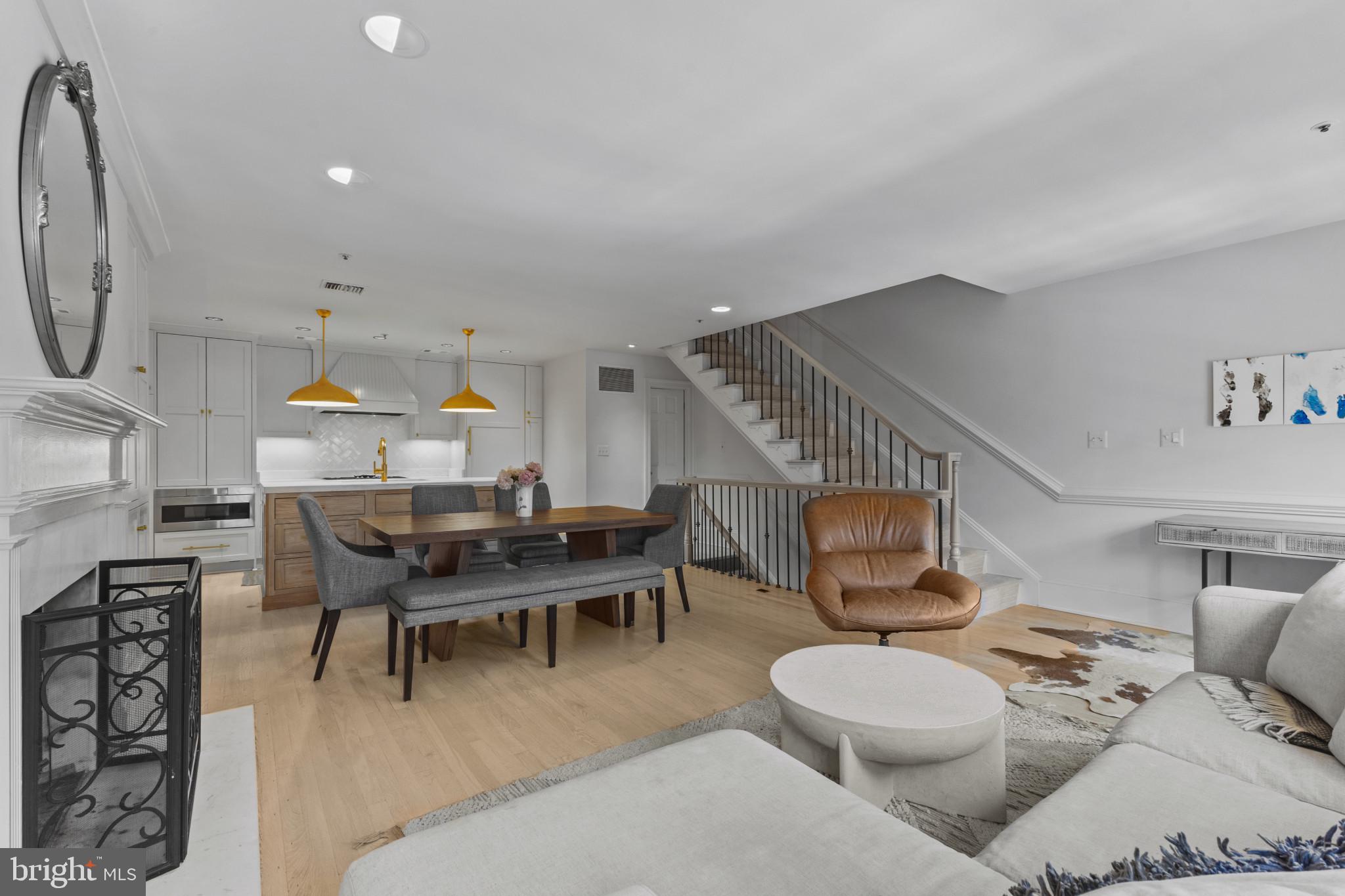 HARBORSIDE - Residential